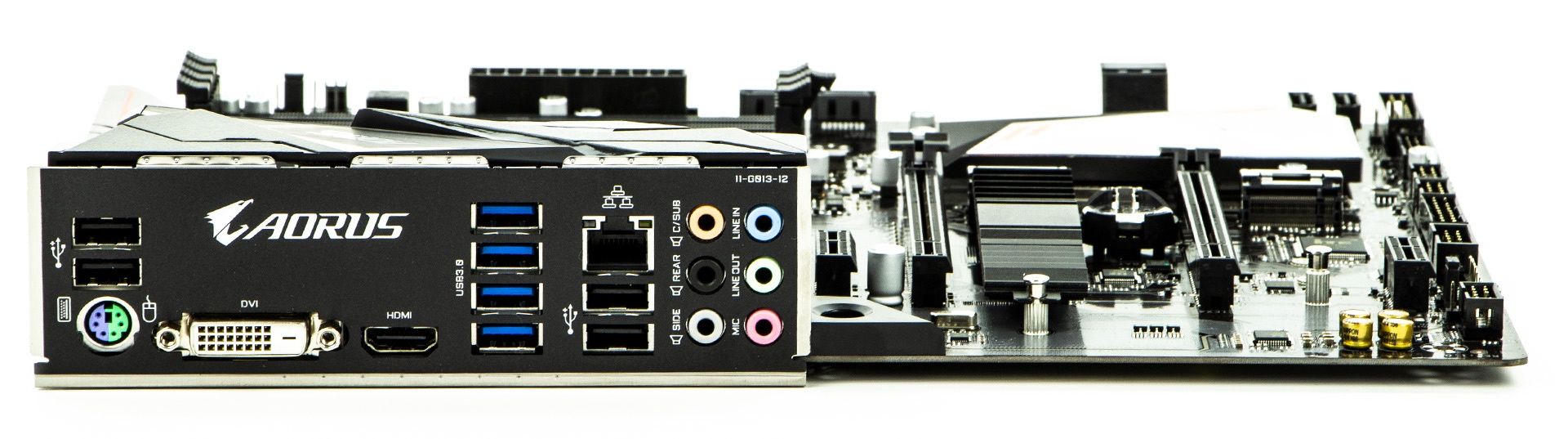 Gigabyte B450 Aorus Elite - tylny panel