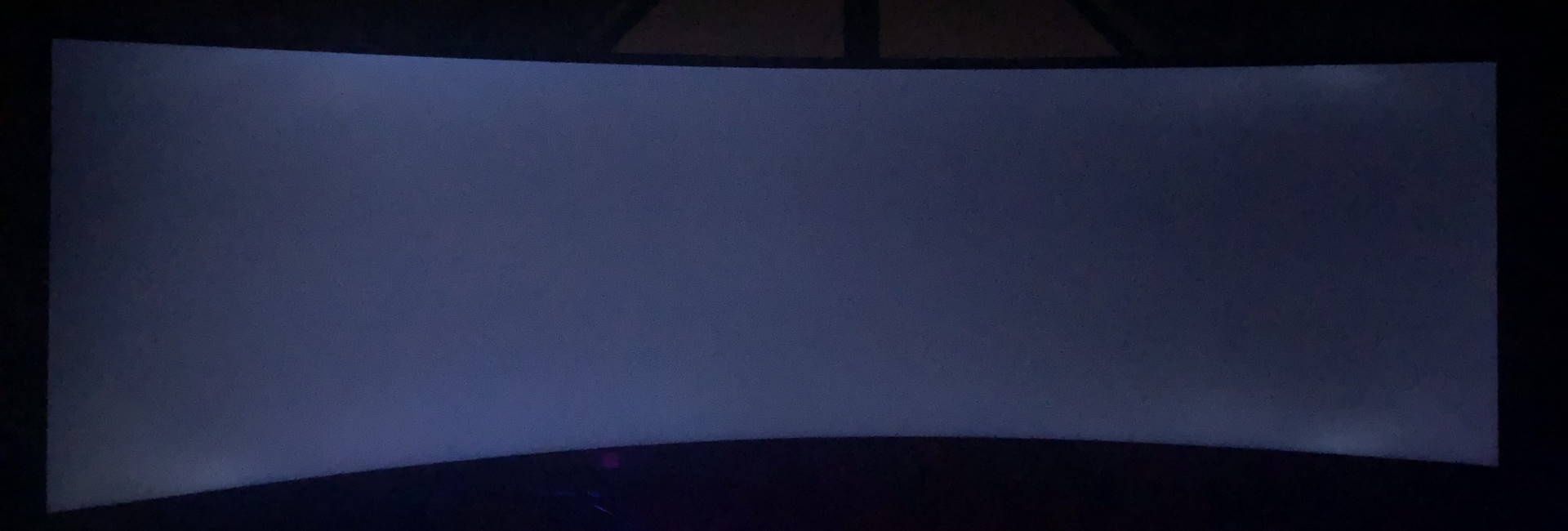 Samsung Odyssey G9 - równomierność czerni