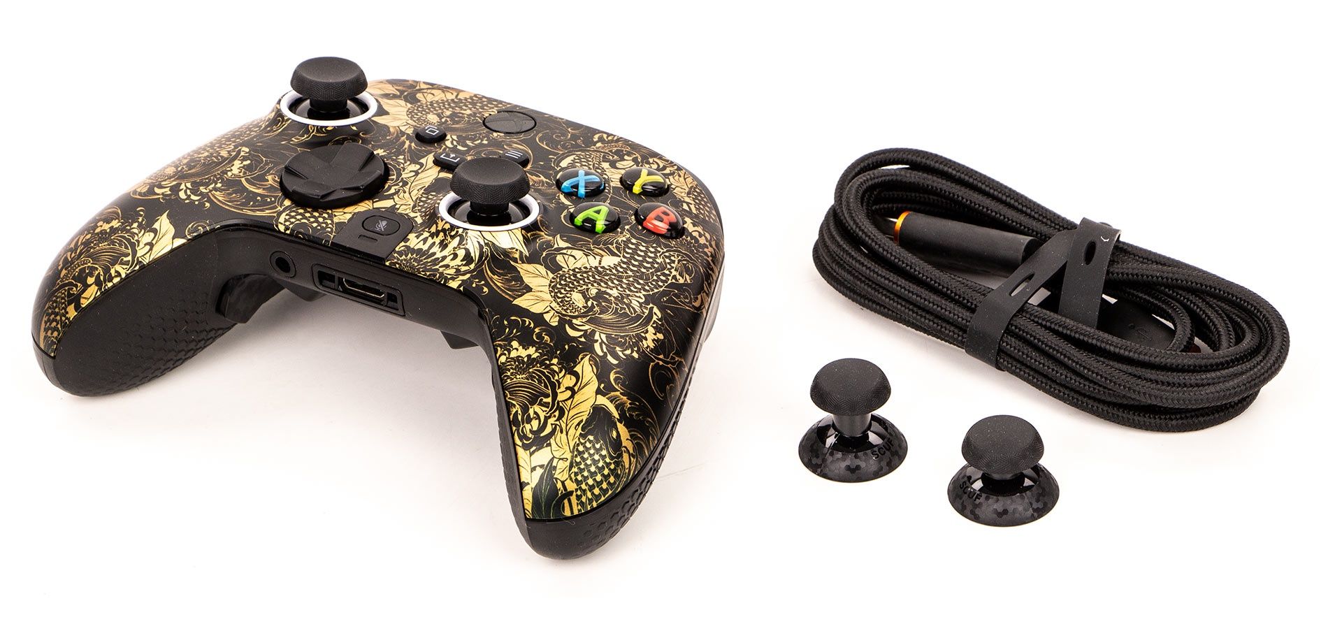 SCUF Instinct Pro - zawartość pudełka