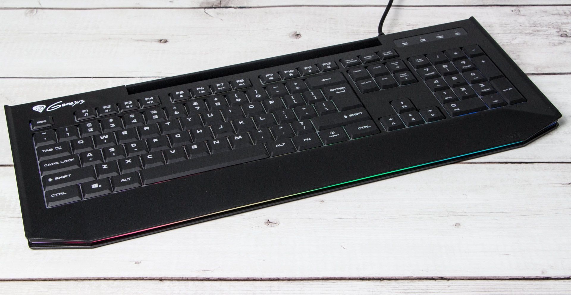 Genesis Lith 400 RGB - widok z góry