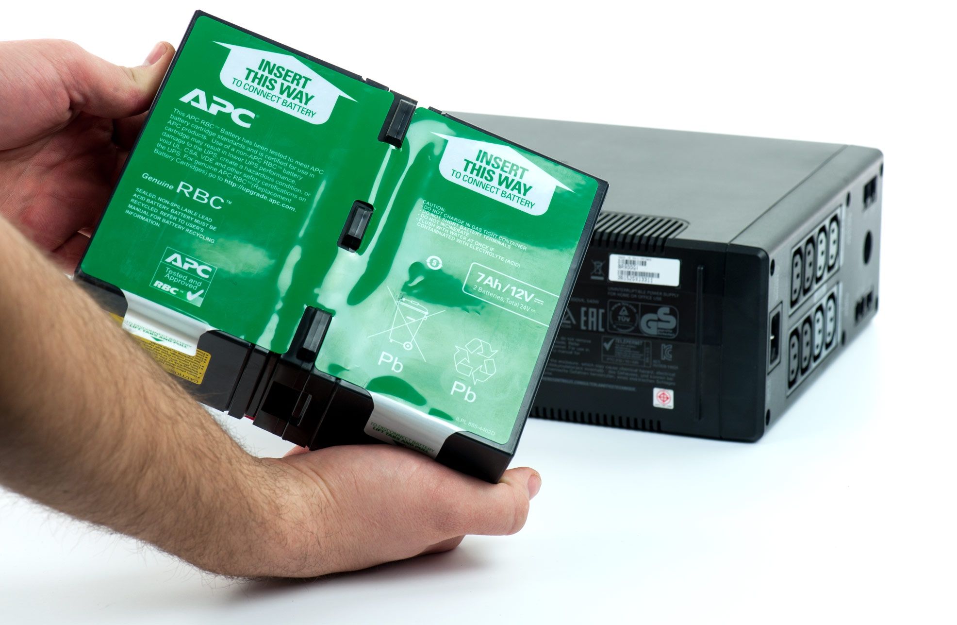 APC model Back-UPS Pro 900 - bateria