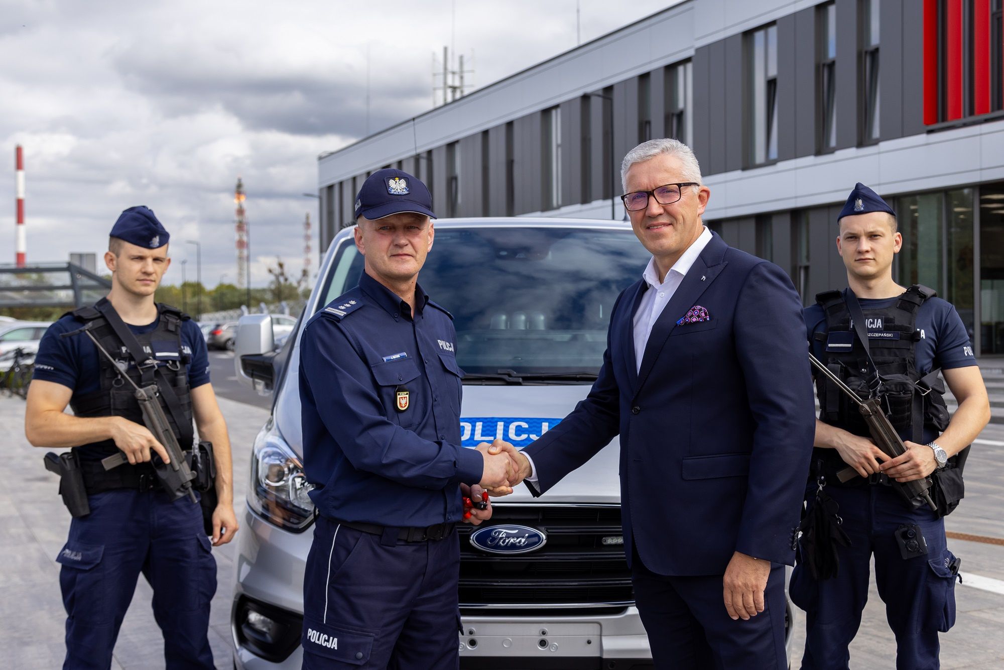 ORLEN przekazał specjalistyczny pojazd 