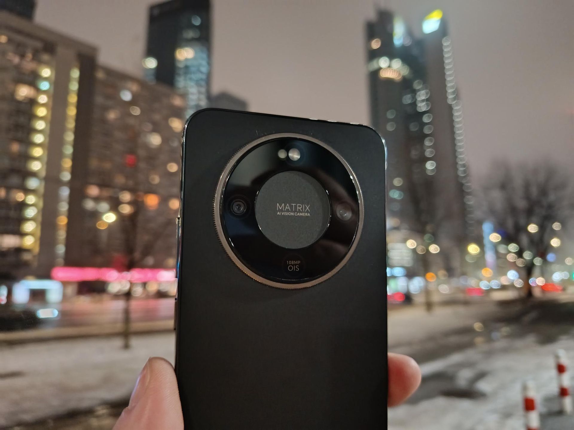 Zdjęcie nocne z Xiaomi Redmi Note 15