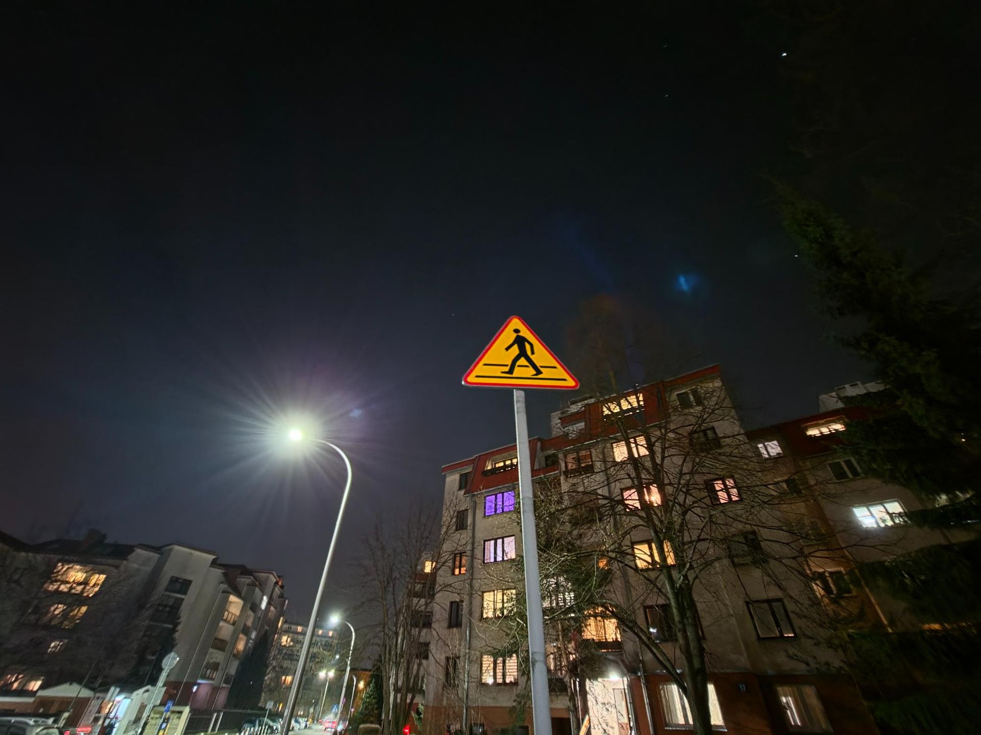 Samsung Galaxy S26 - przykładowe zdjęcie nocne