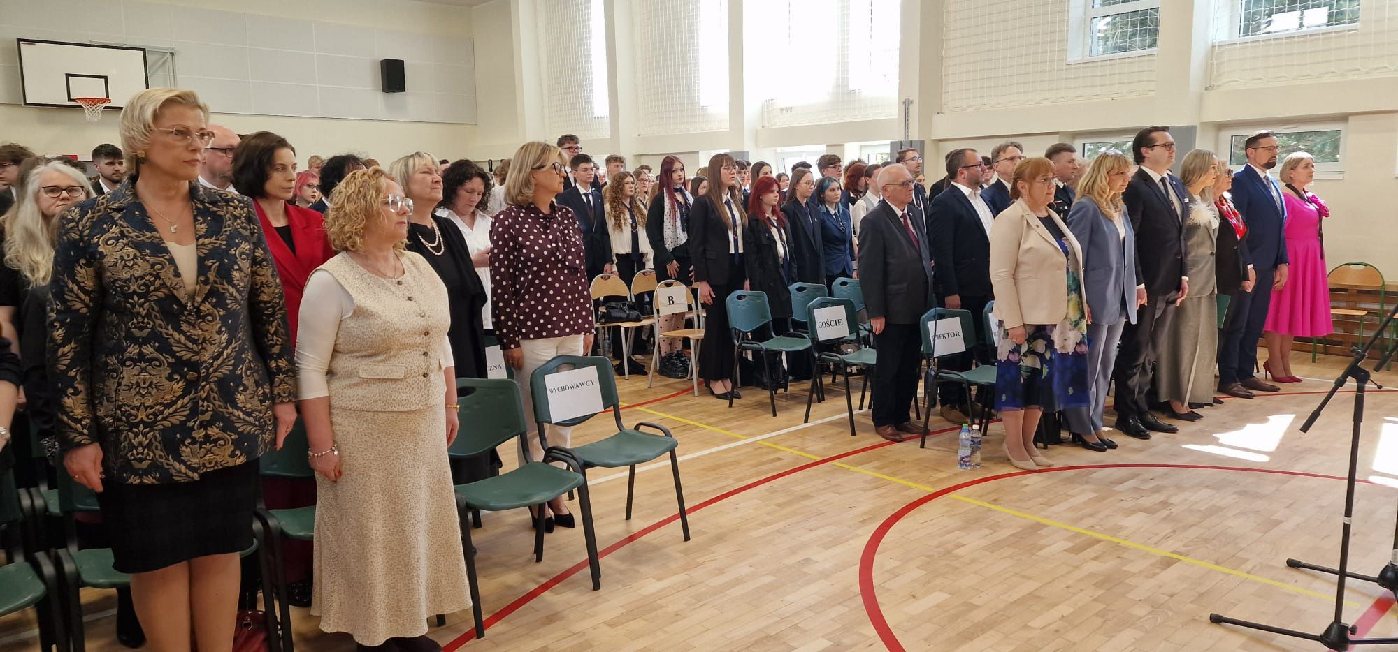 Zakończenie roku maturzystów w Małachowiance 