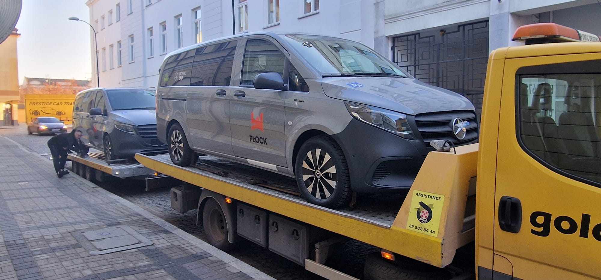 Nowe samochody na wyposażeniu 