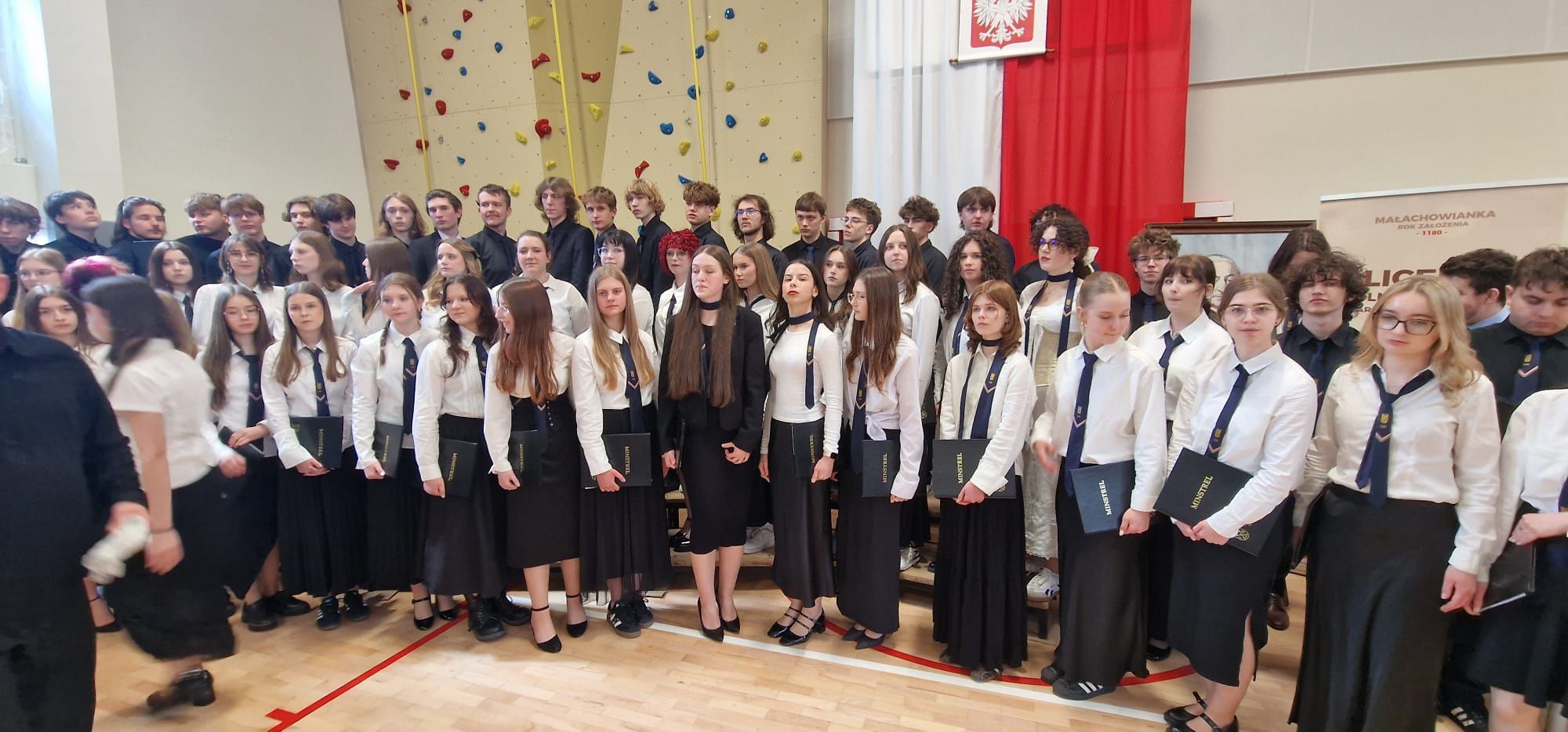 Zakończenie roku maturzystów w Małachowiance 