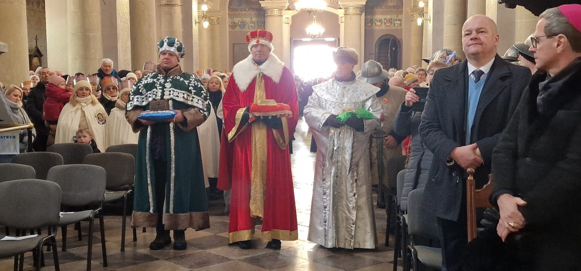 Przemarsz Orszaku Trzech Króli w Płocku.