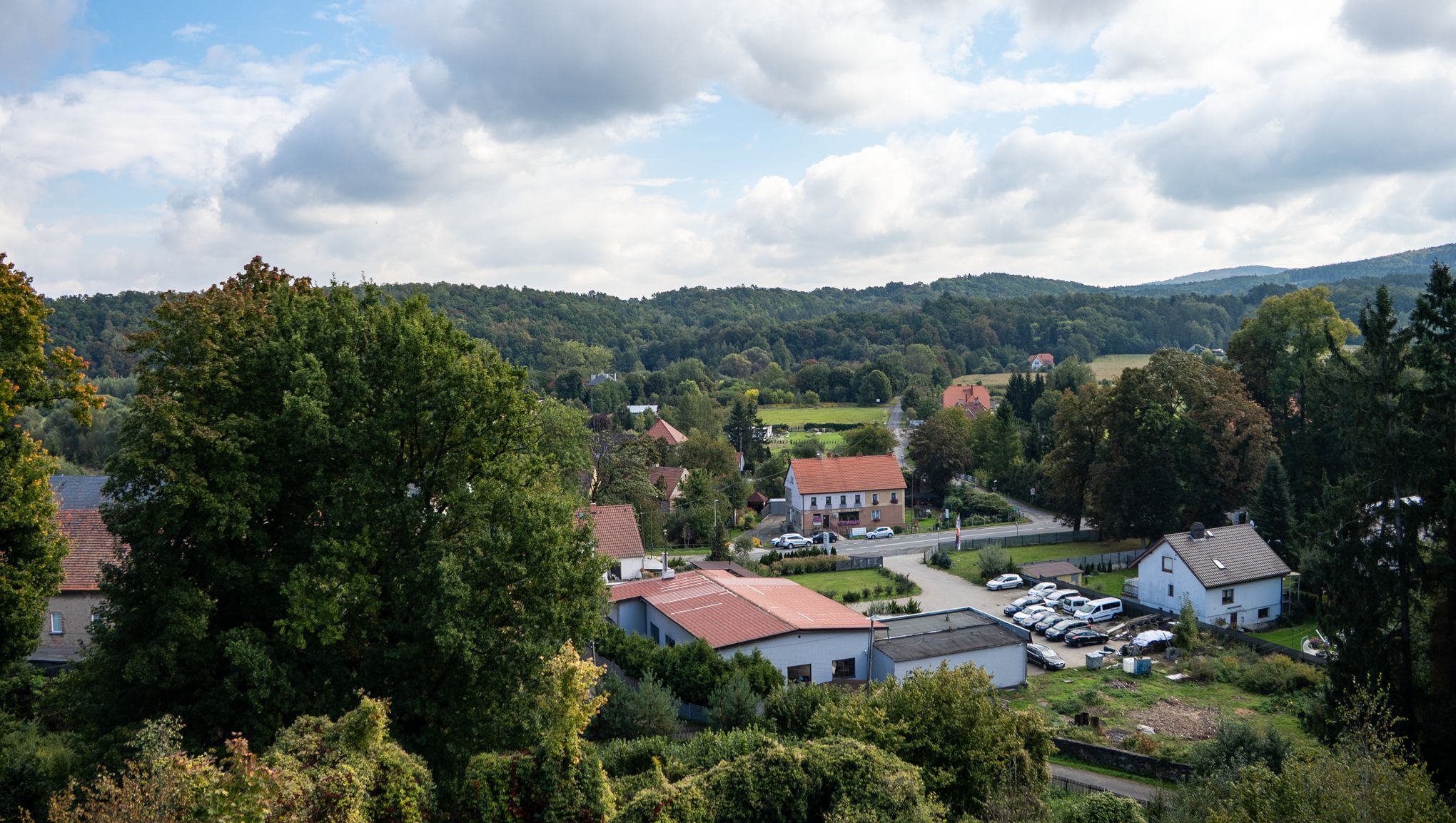 Nowy Kościół, ruiny kościoła, widok z wieży widokowej