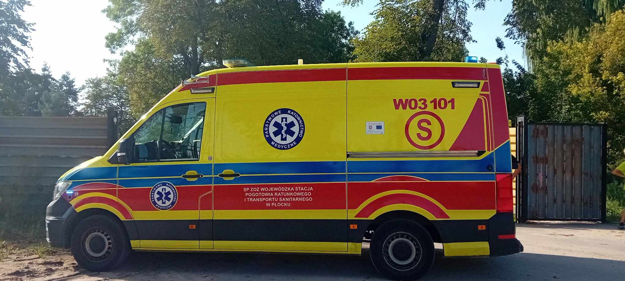 Mężczyzna został pogryziony przez owady