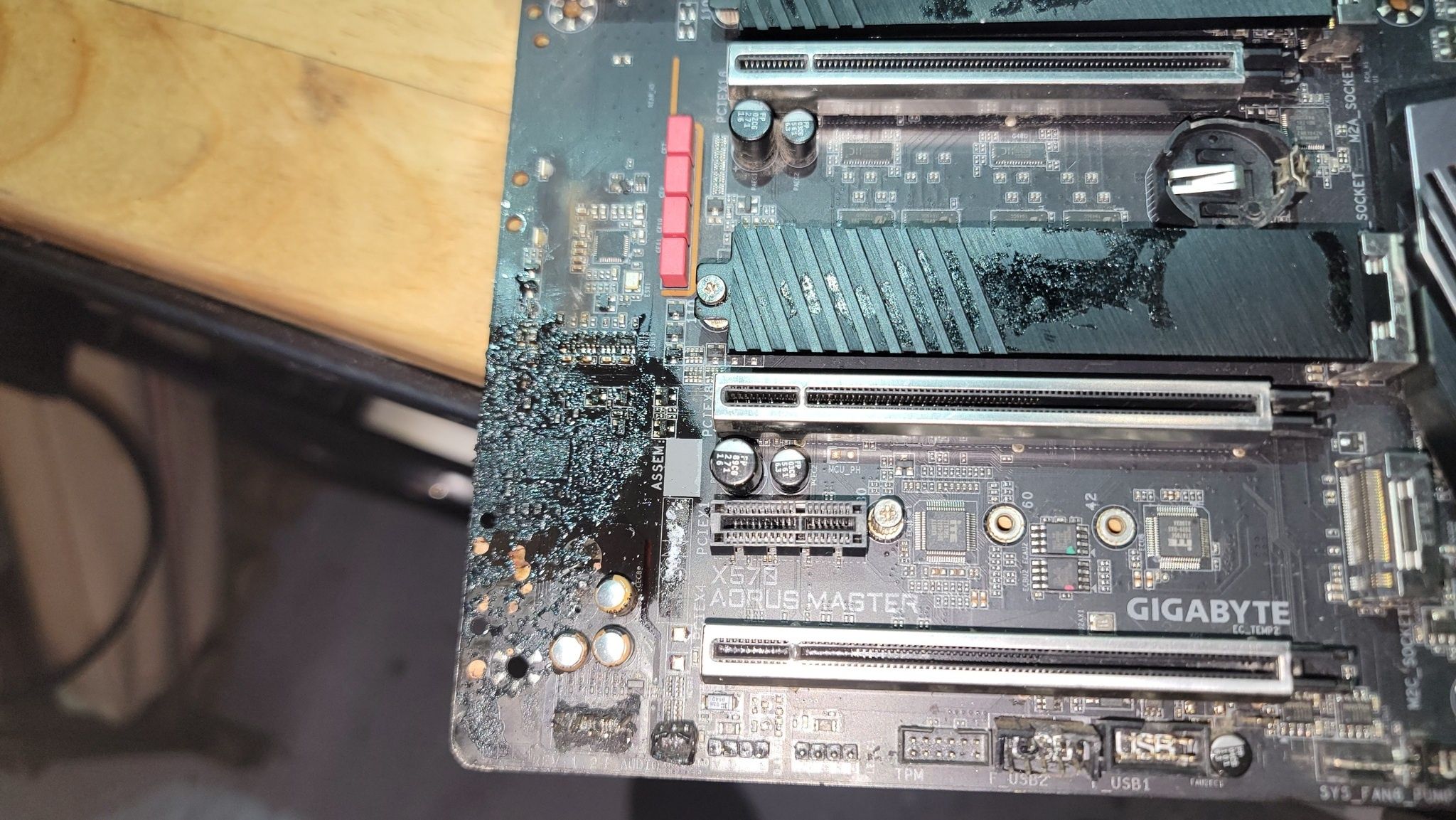 Gigabyte X570 Aorus Master