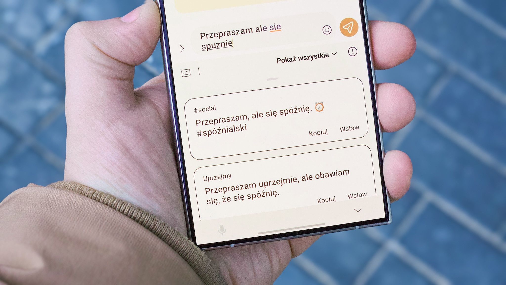 Sztuczna inteligencja w Samsung Keyboard