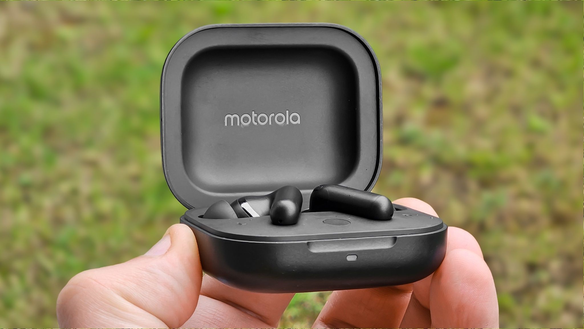 Motorola Moto Buds+