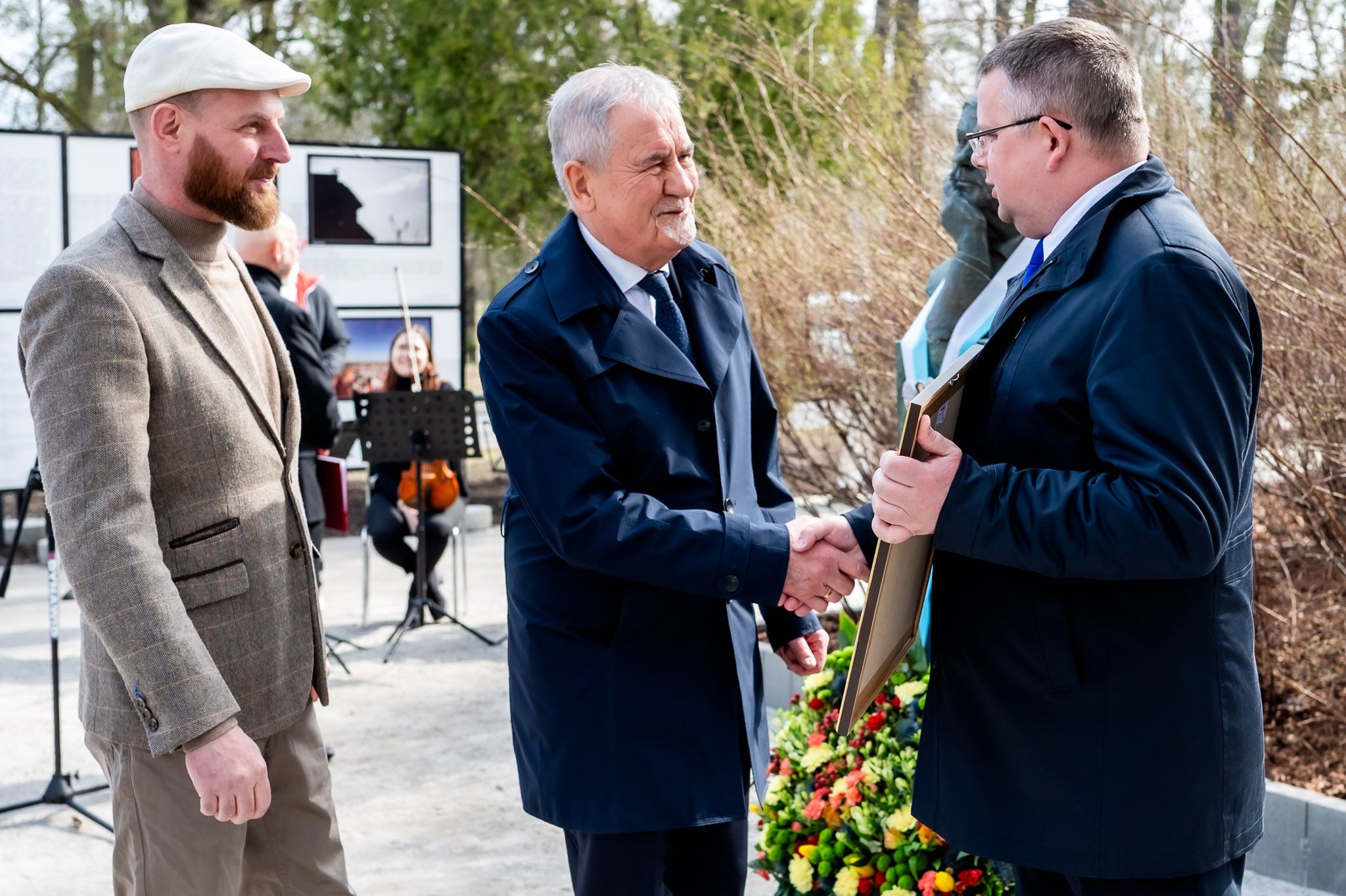 Odsłonięcie Pomnika Zbigniewa Herberta 