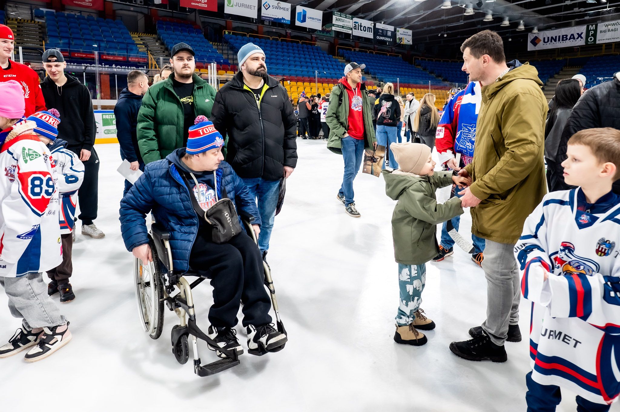 Spotkanie hokeistów z kibicami