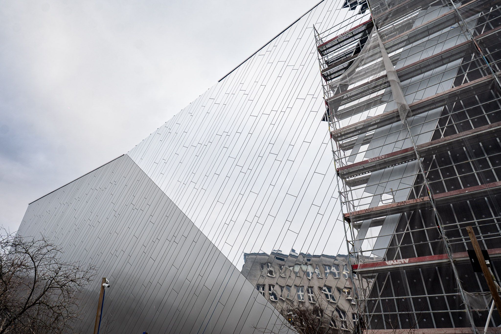 Na budowie Europejskiego Centrum Filmowego Camerimage