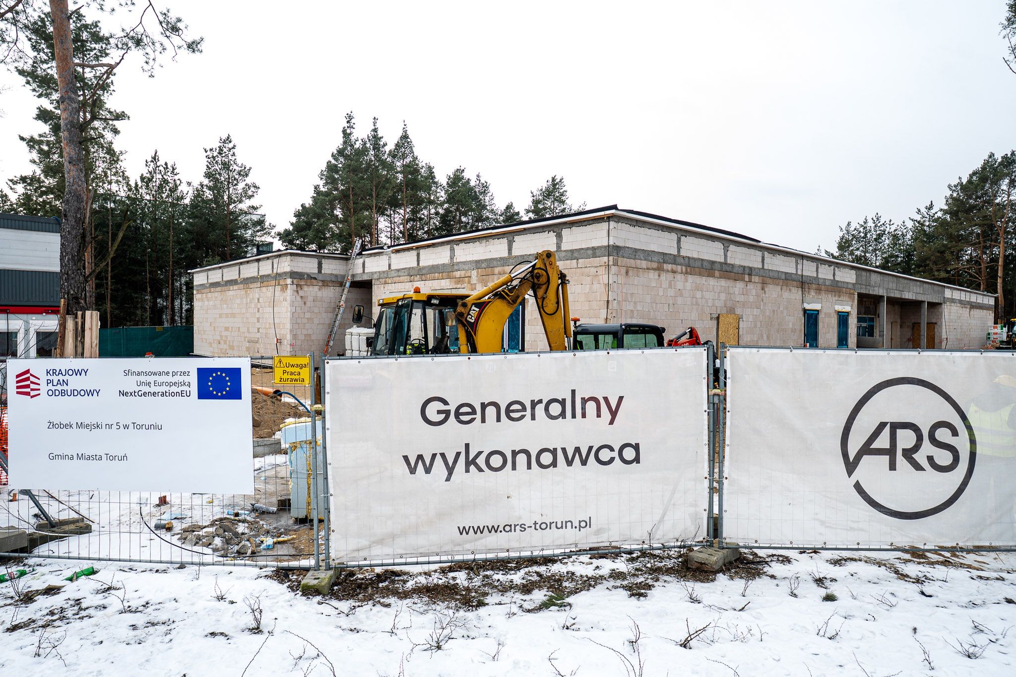 Budowa żłobka na Jarze