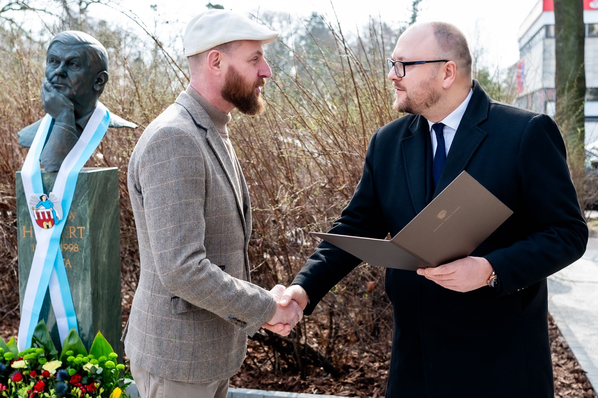 Odsłonięcie Pomnika Zbigniewa Herberta 