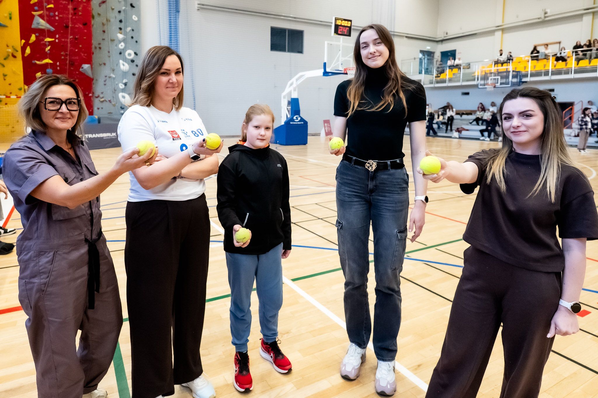 Granie dla Kobiet - mecz koszykarzy AZS UMK - GAK Gdynia