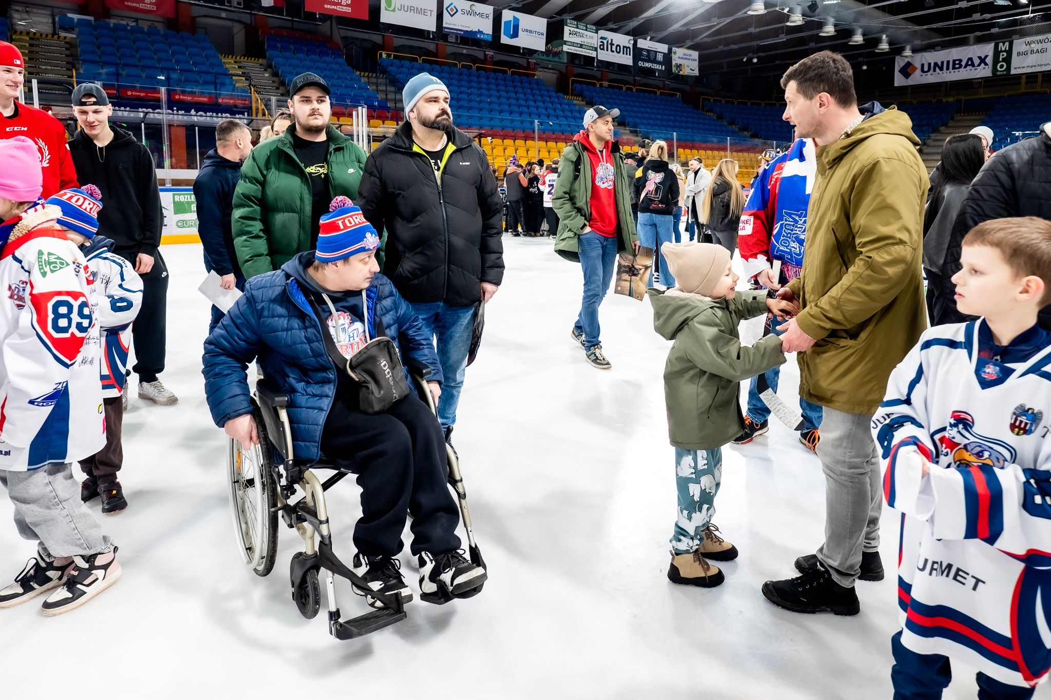 Spotkanie hokeistów z kibicami