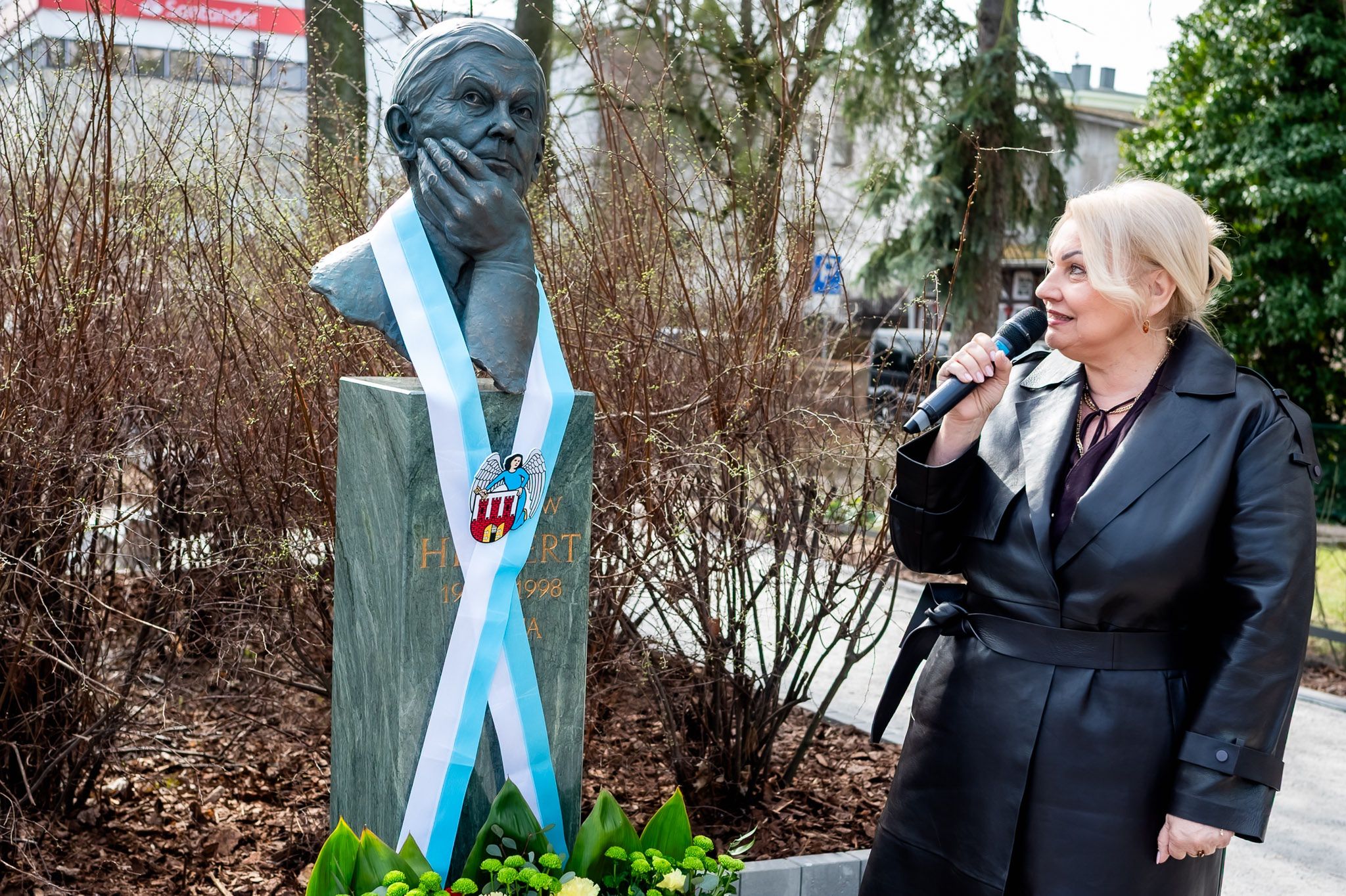 Odsłonięcie Pomnika Zbigniewa Herberta 