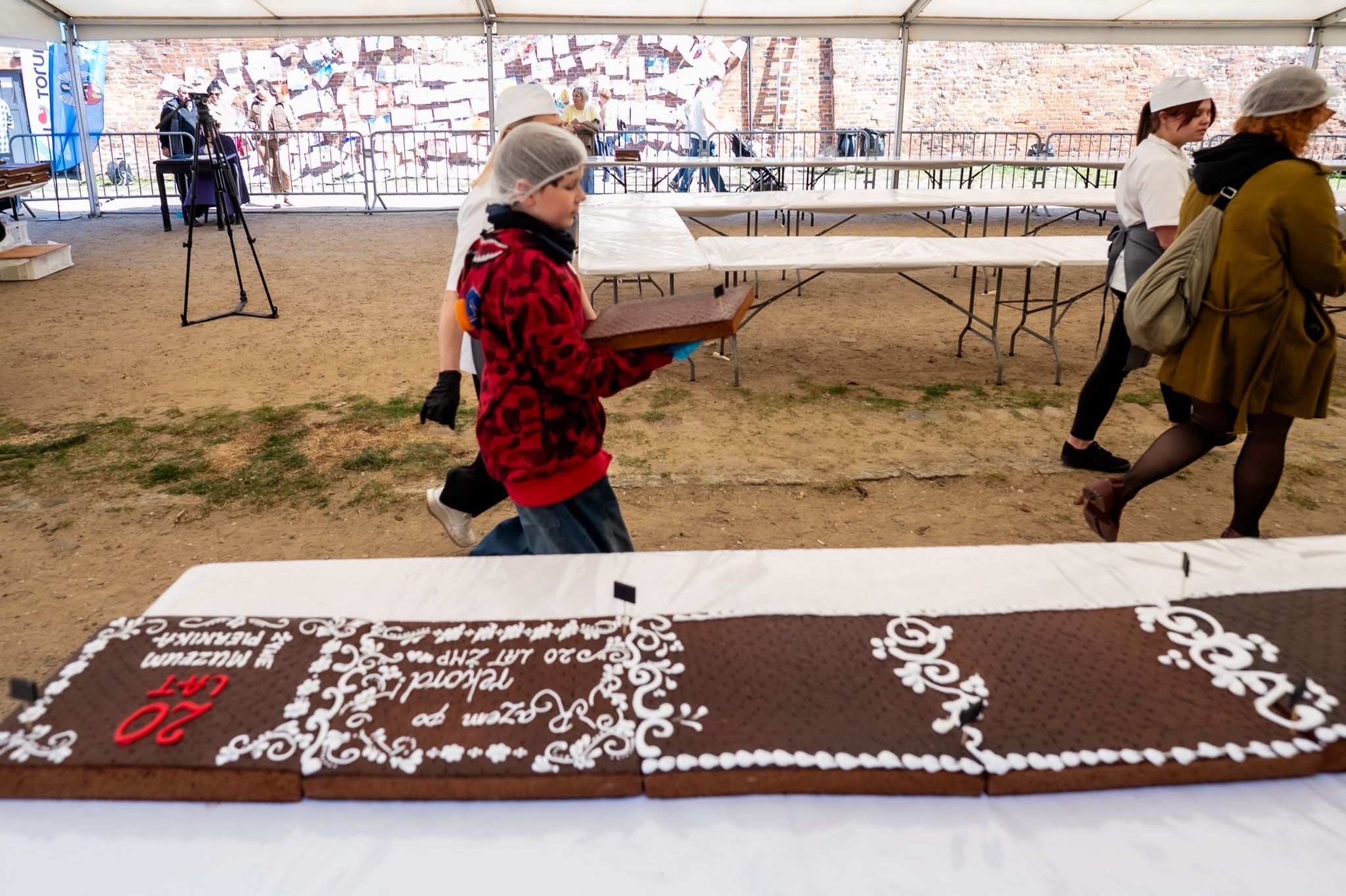 Najdłuższy piernik na świecie powstaje w Toruniu