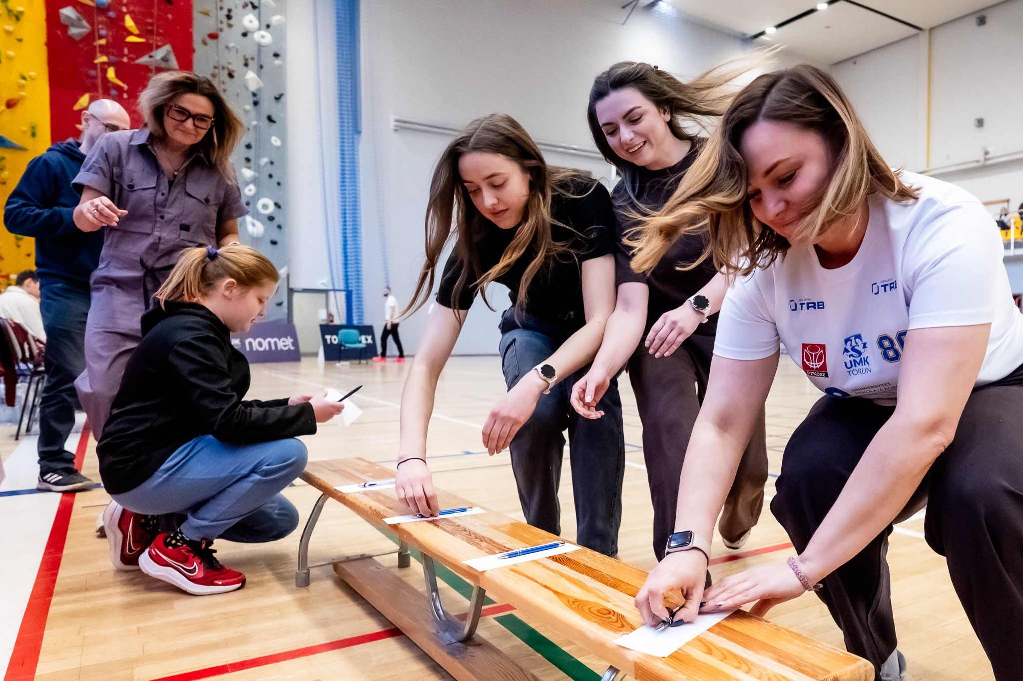 Granie dla Kobiet - mecz koszykarzy AZS UMK - GAK Gdynia