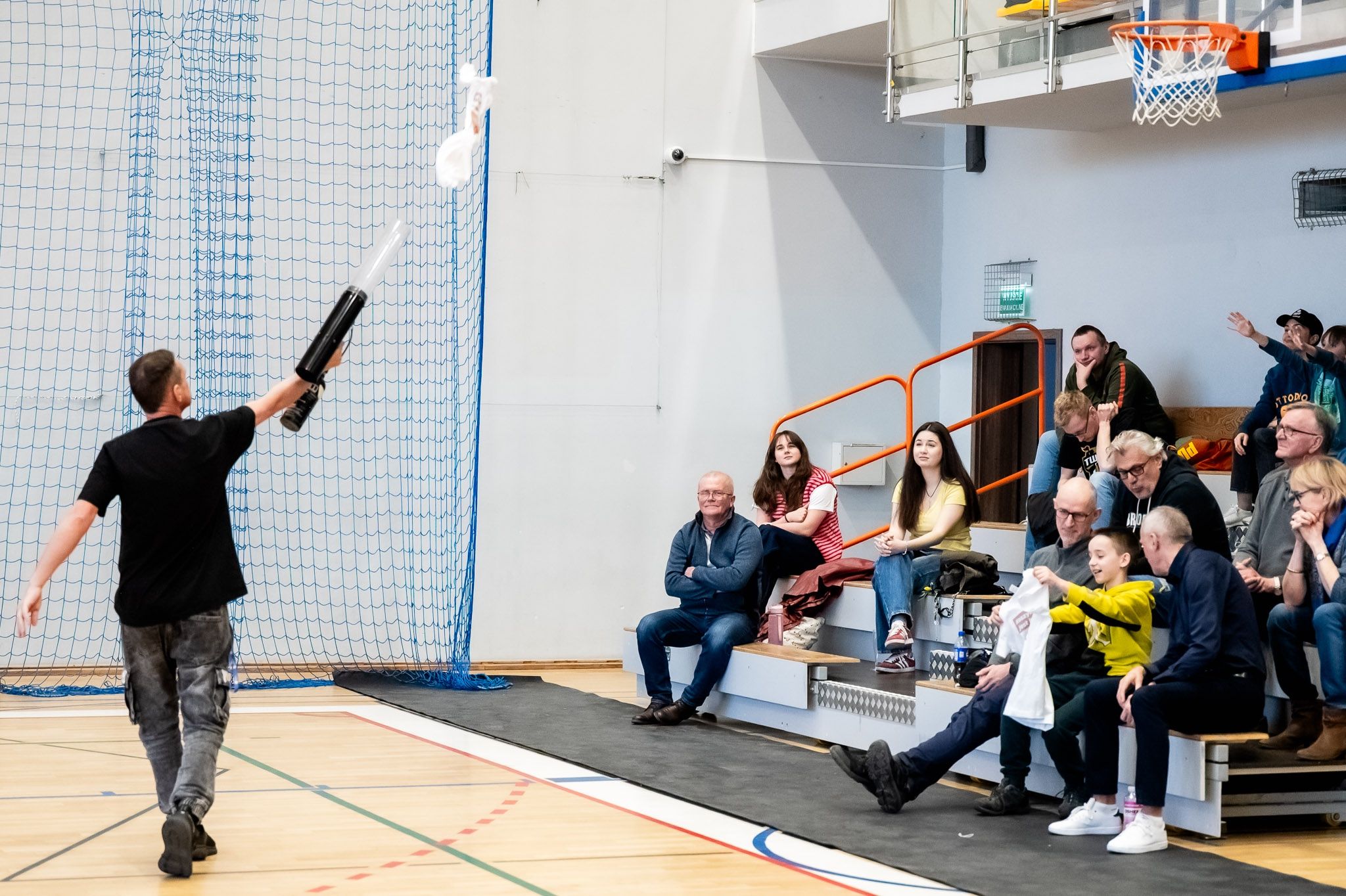 Granie dla Kobiet - mecz koszykarzy AZS UMK - GAK Gdynia