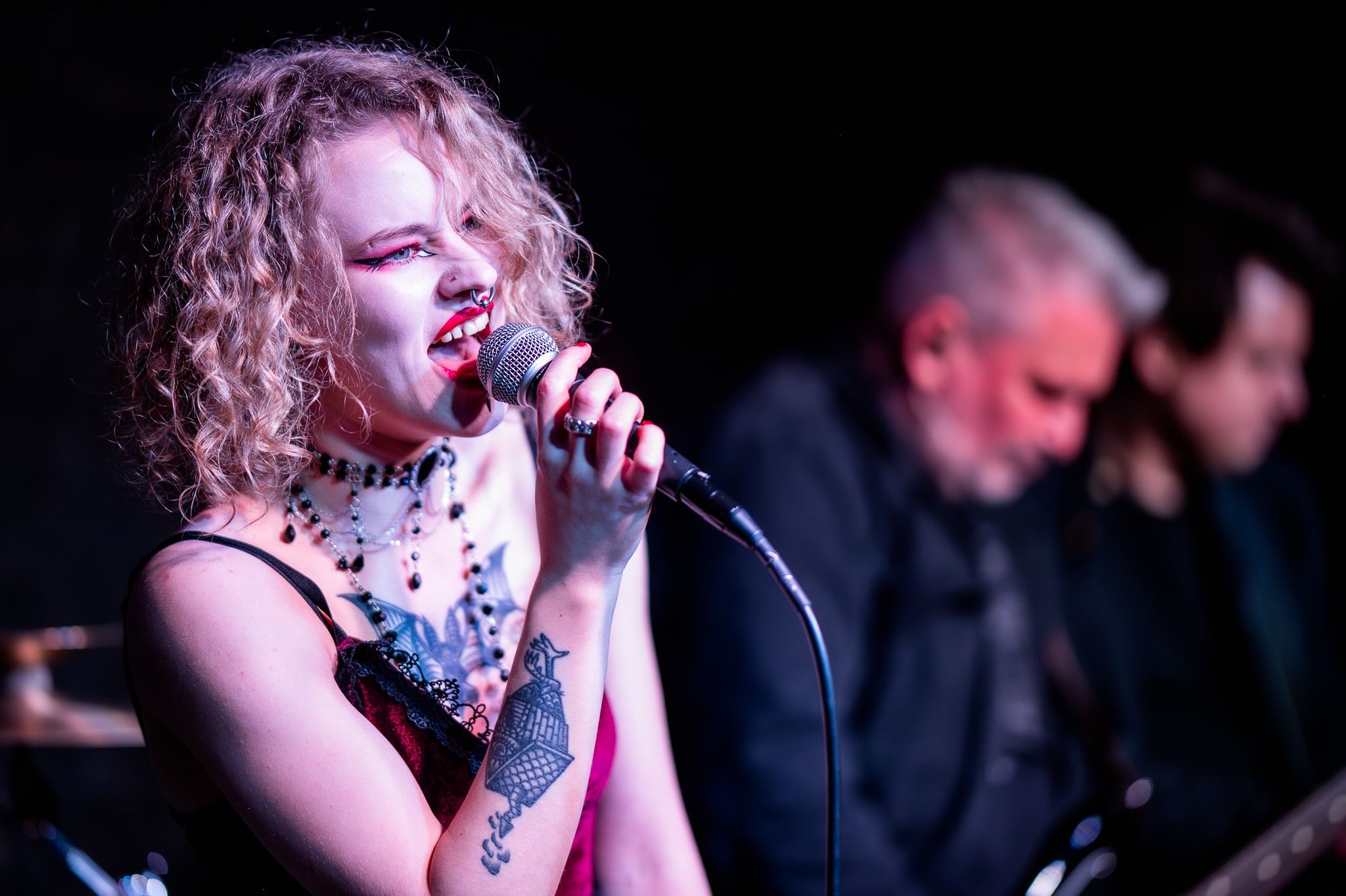 Kuracja podczas koncertu w Od Nowie