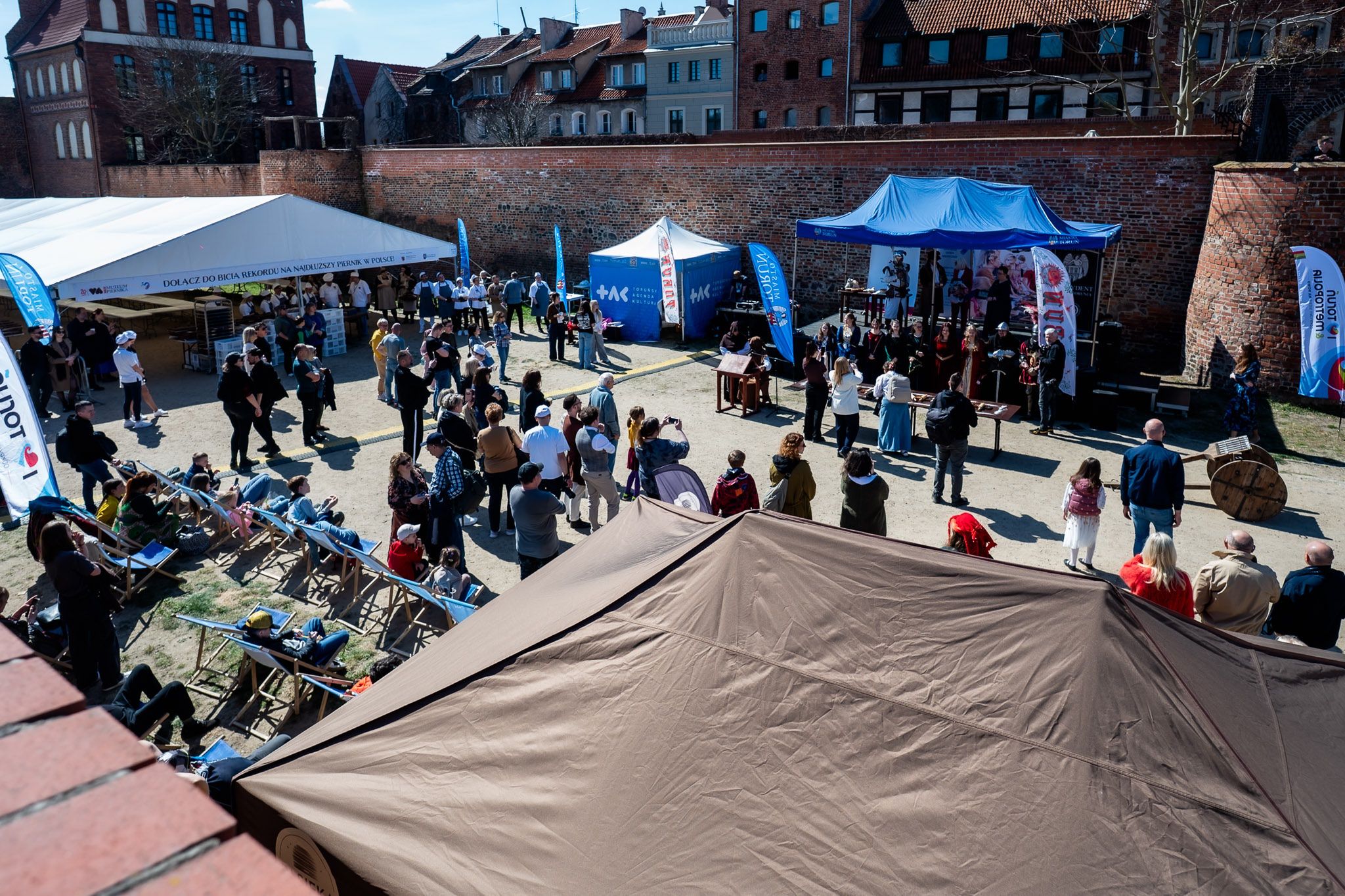Najdłuższy piernik na świecie powstaje w Toruniu