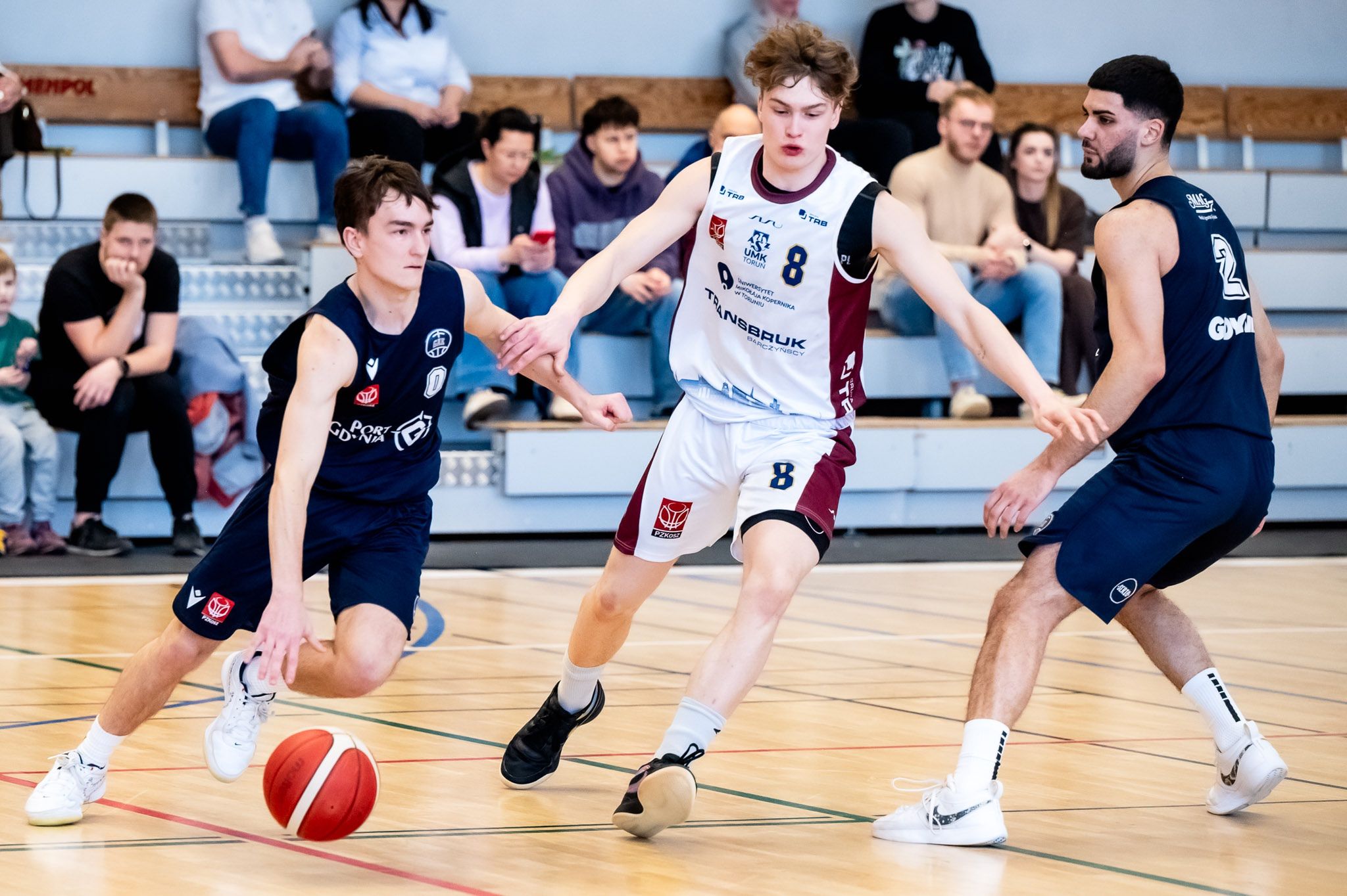 Granie dla Kobiet - mecz koszykarzy AZS UMK - GAK Gdynia