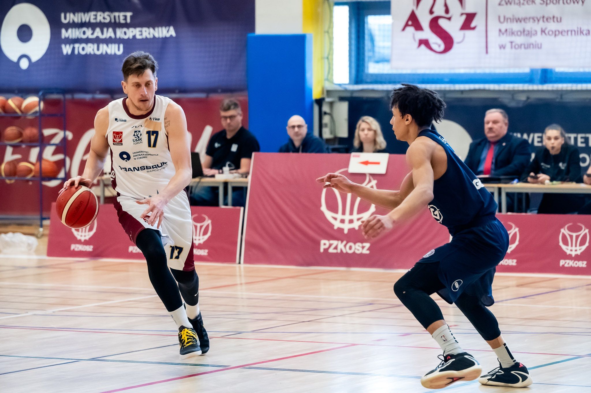 Granie dla Kobiet - mecz koszykarzy AZS UMK - GAK Gdynia