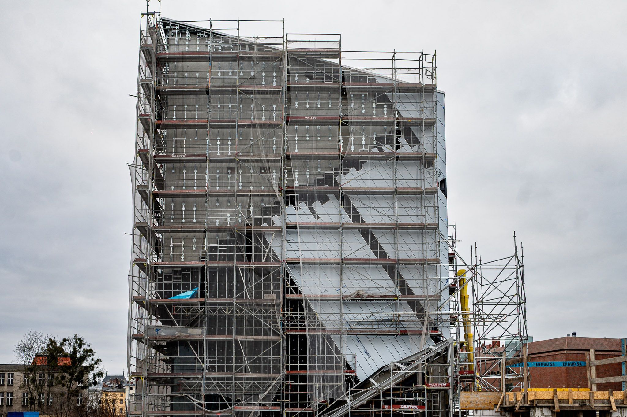 Na budowie Europejskiego Centrum Filmowego Camerimage