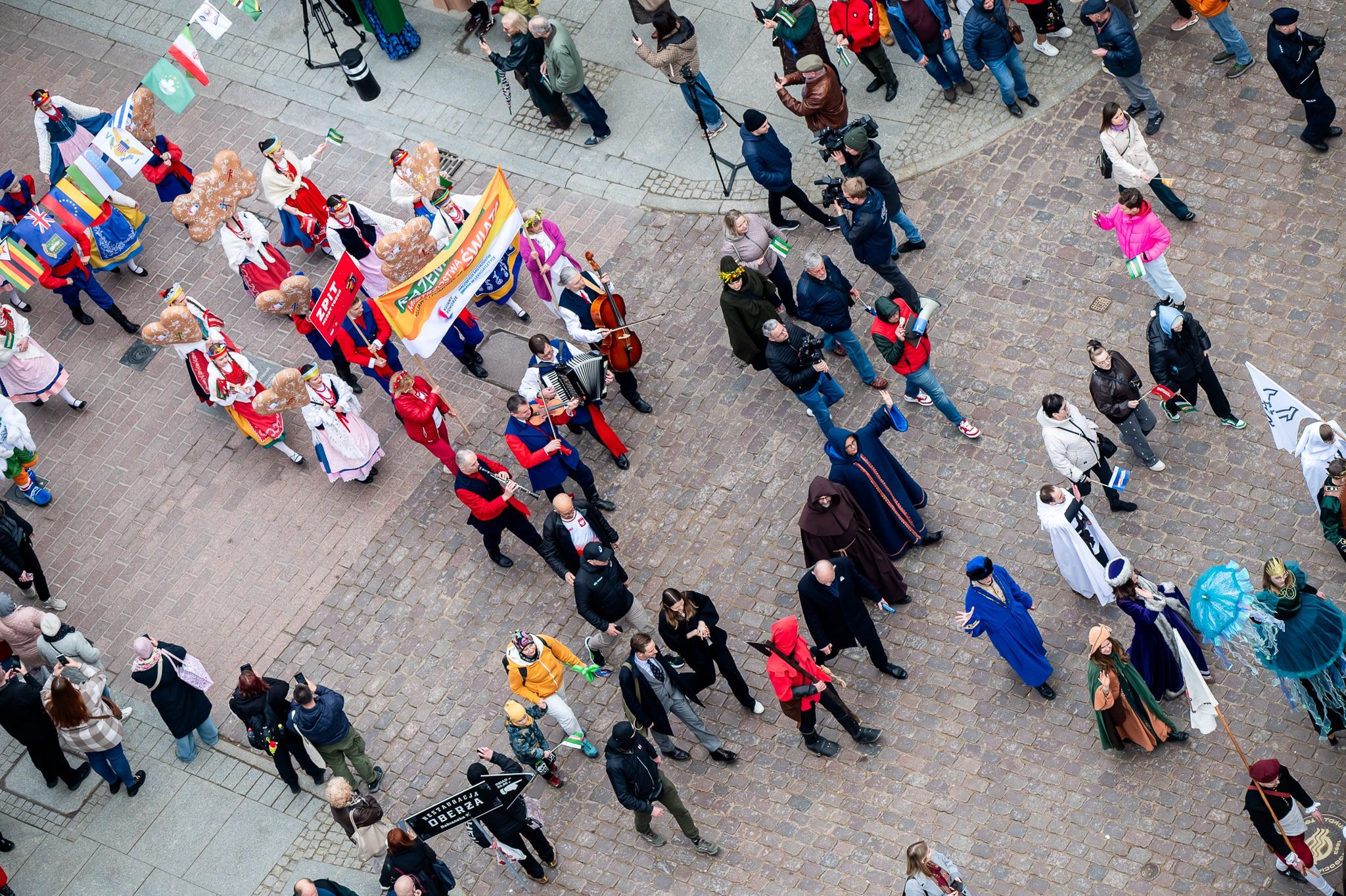 Parada na rozpoczęcie Halowych Mistrzostw Świata
