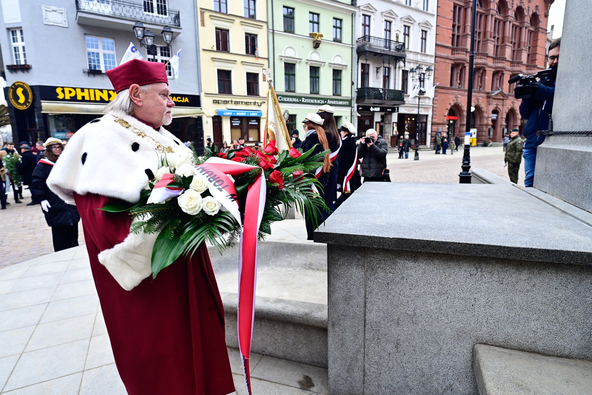 Uroczystości pod pomnikiem Kopernika