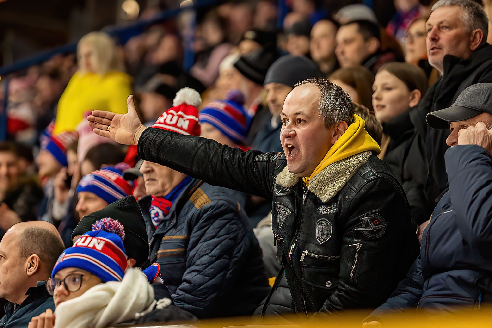 KH Energa - Unia, walka o półfinał