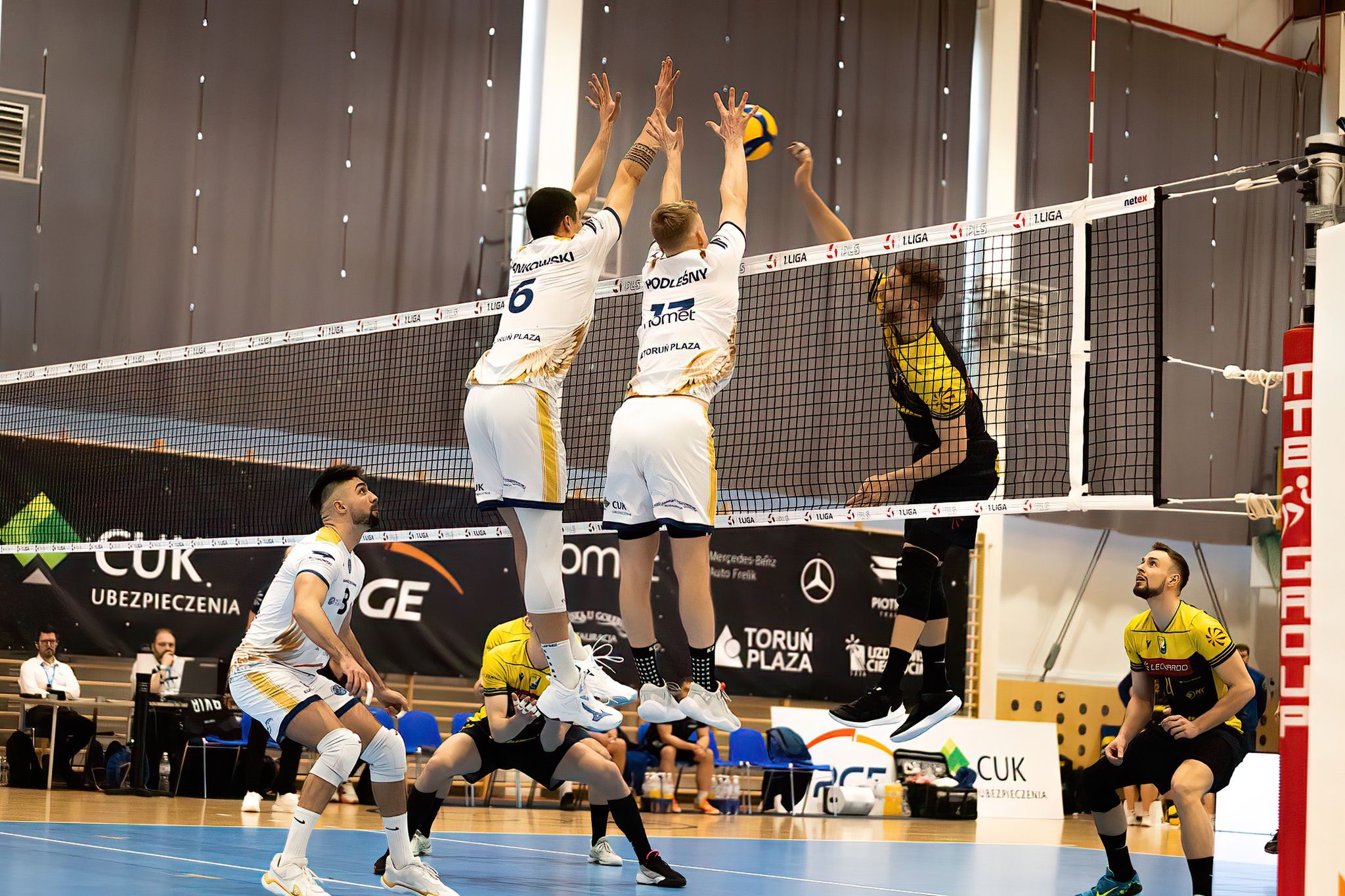 CUK Anioły Toruń - PZL Leonardo Avia Świdnik