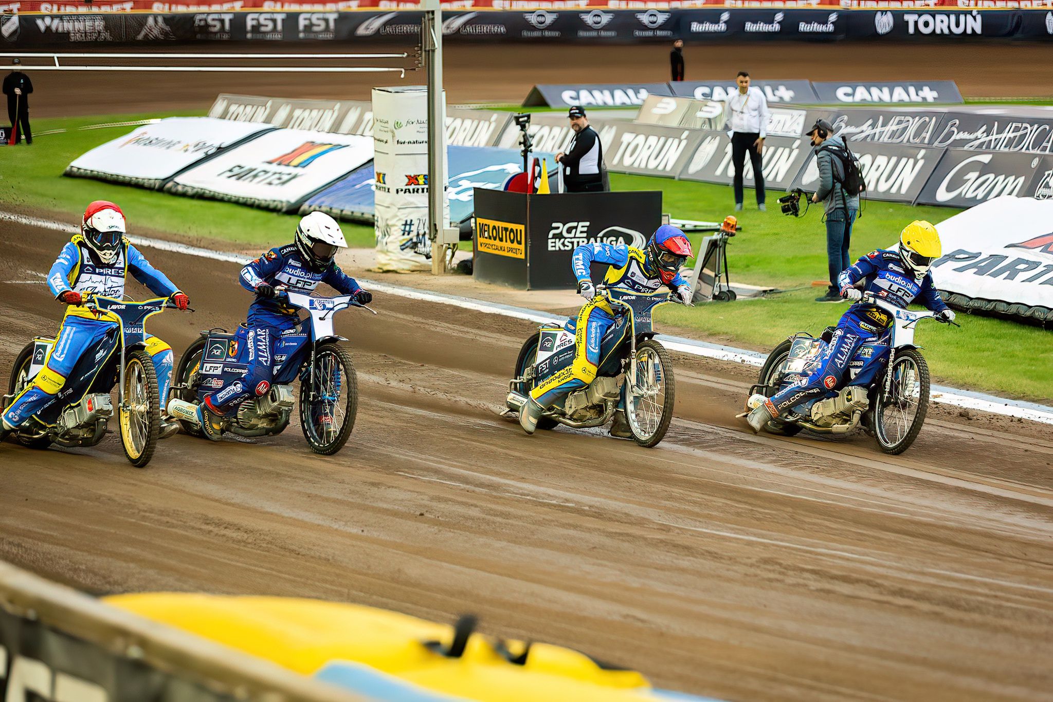 PRES Grupa Deweloperska Toruń - FOGO Unia Leszno