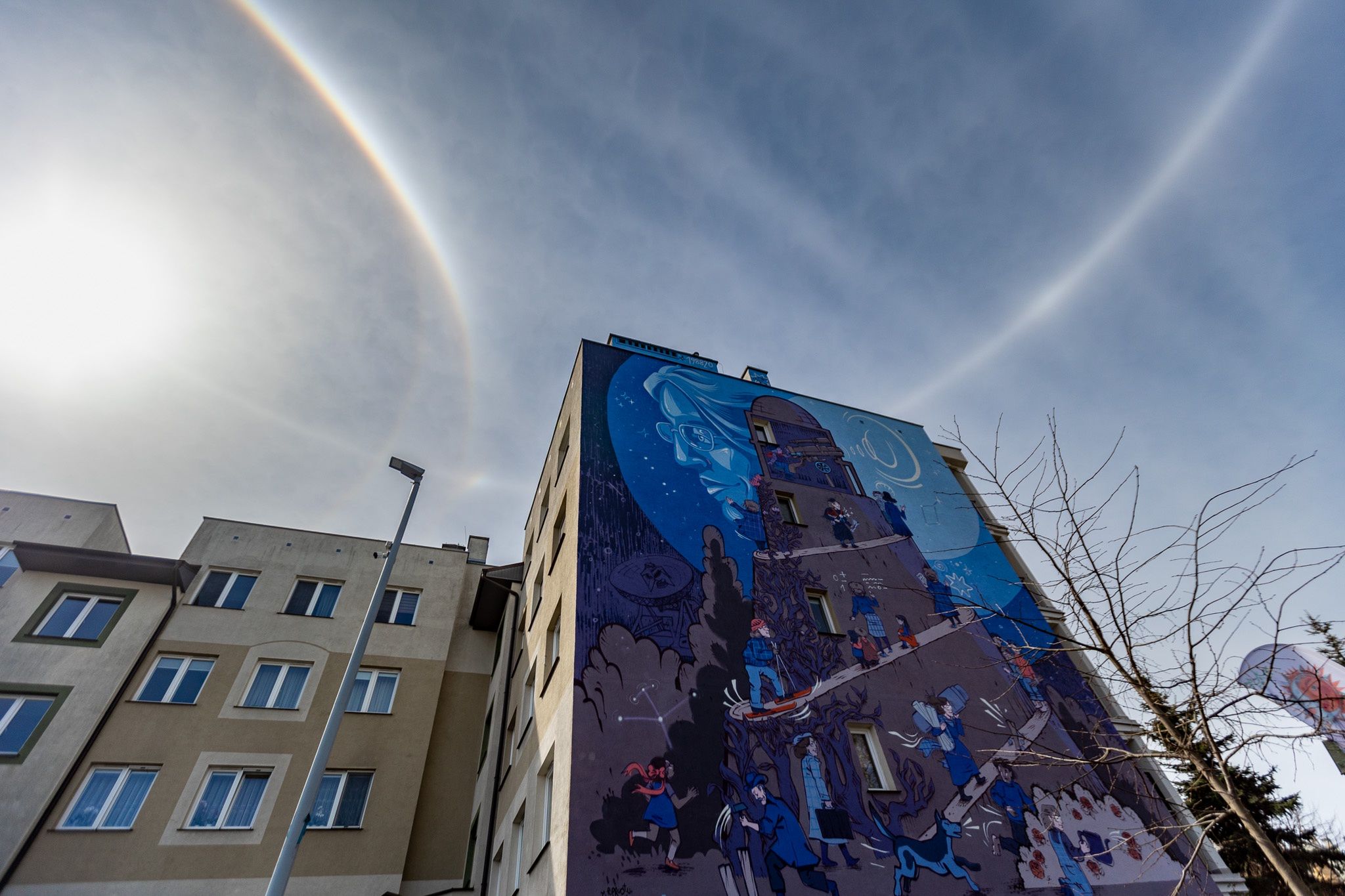 Kosmiczny mural w Toruniu