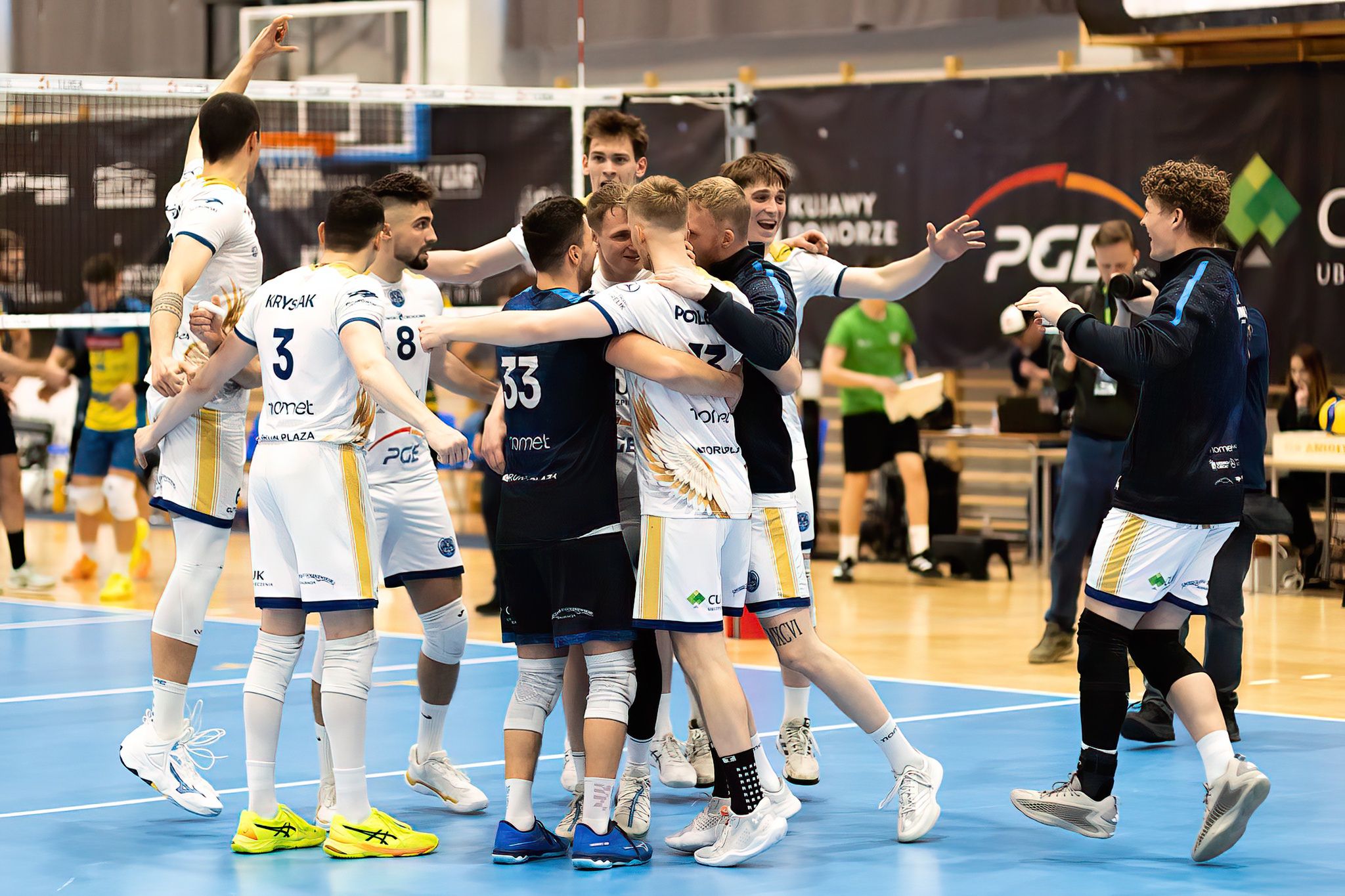 CUK Anioły Toruń - PZL Leonardo Avia Świdnik