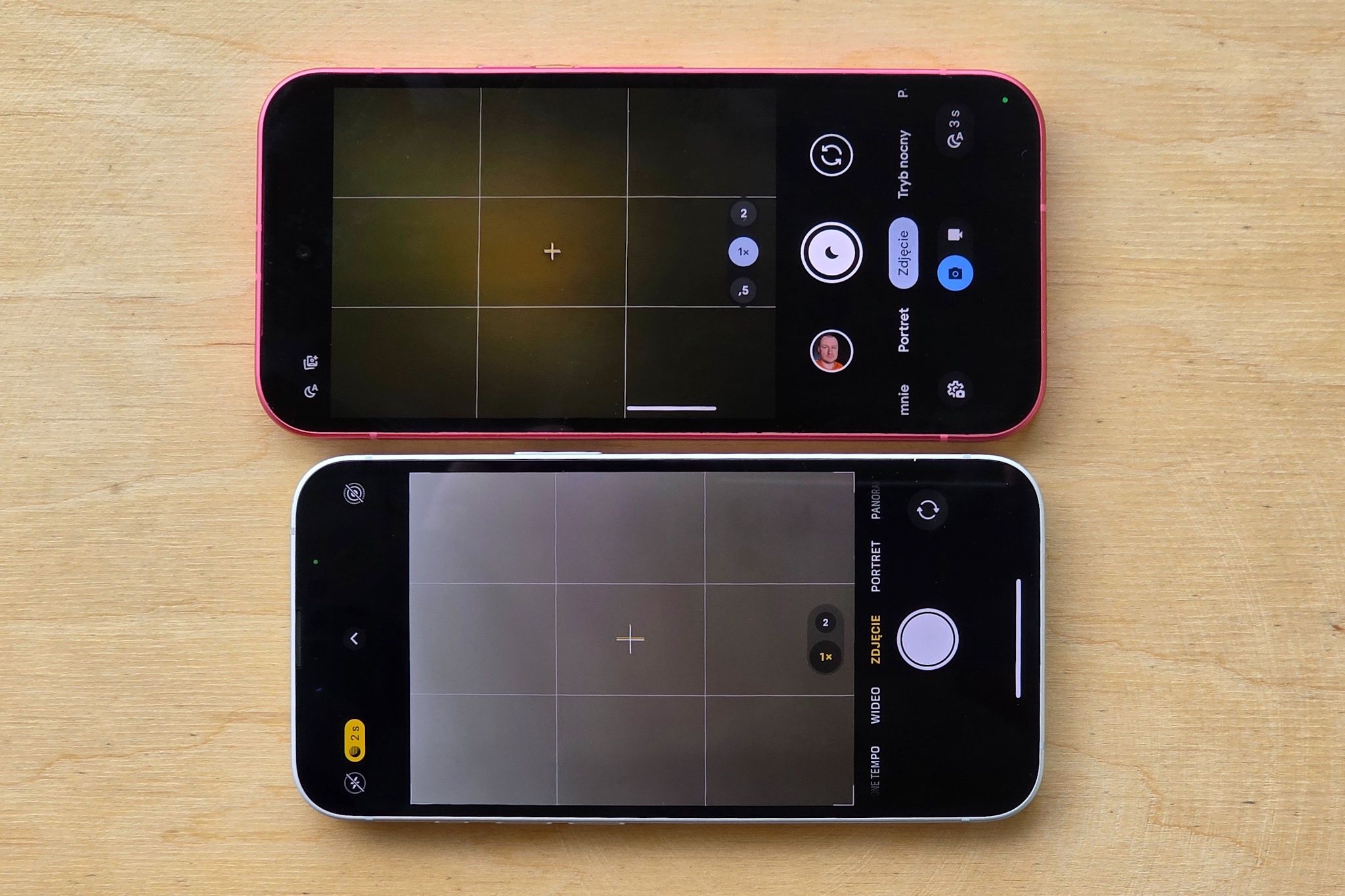 Pixel 9a i iPhone 16e