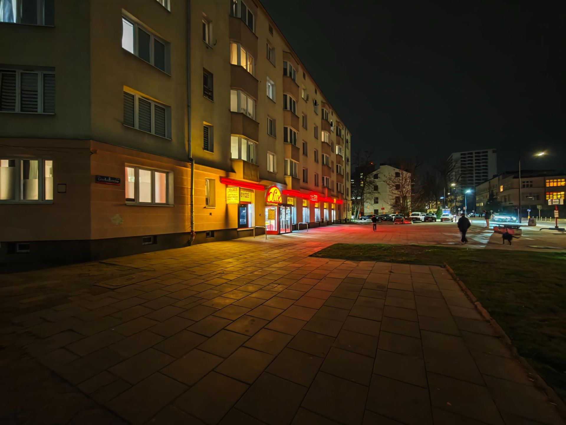 Zdjęcie nocne z Xiaomi 17 Ultra