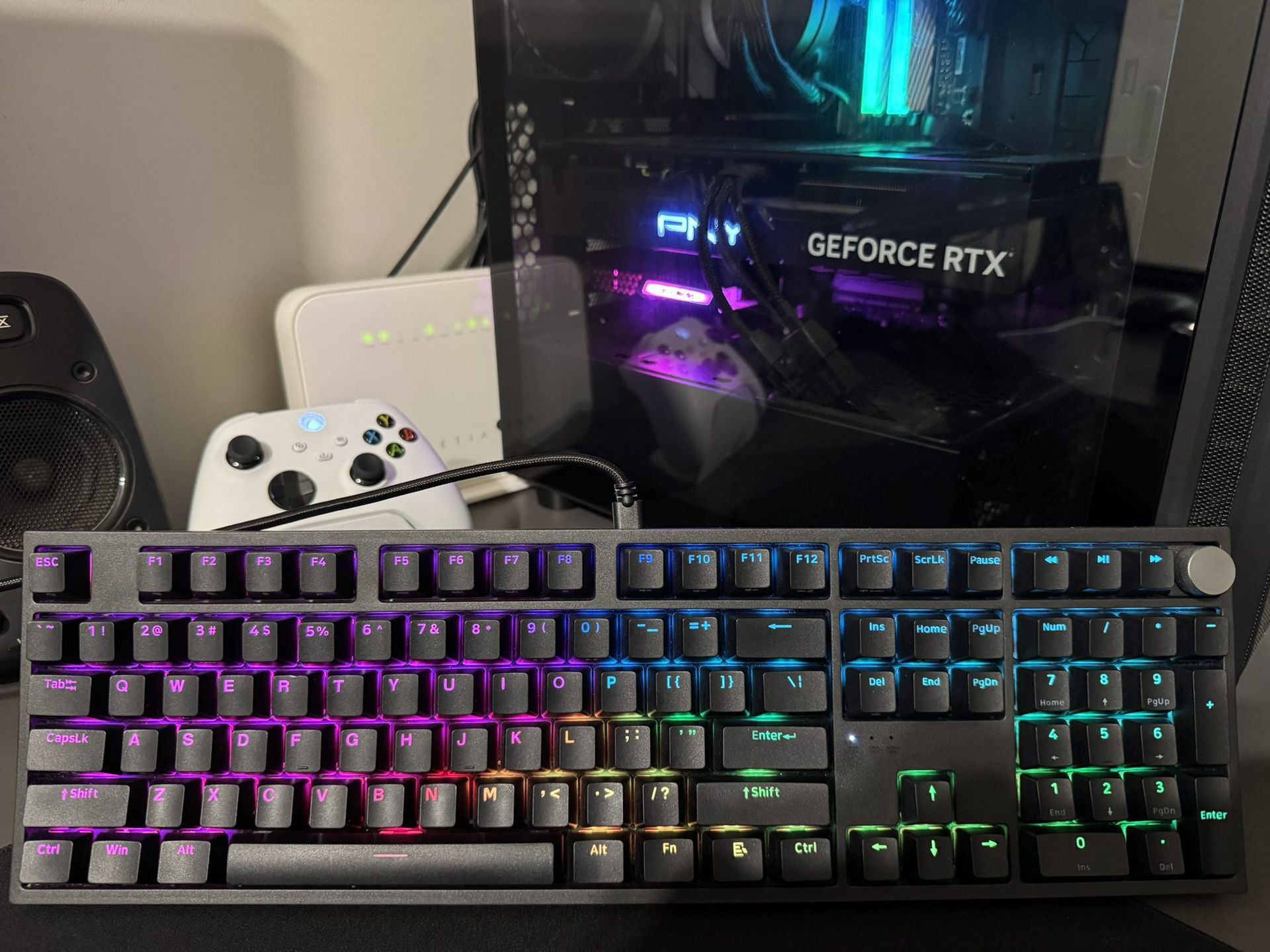 Recenzja Genesis Thor 404 Full Size