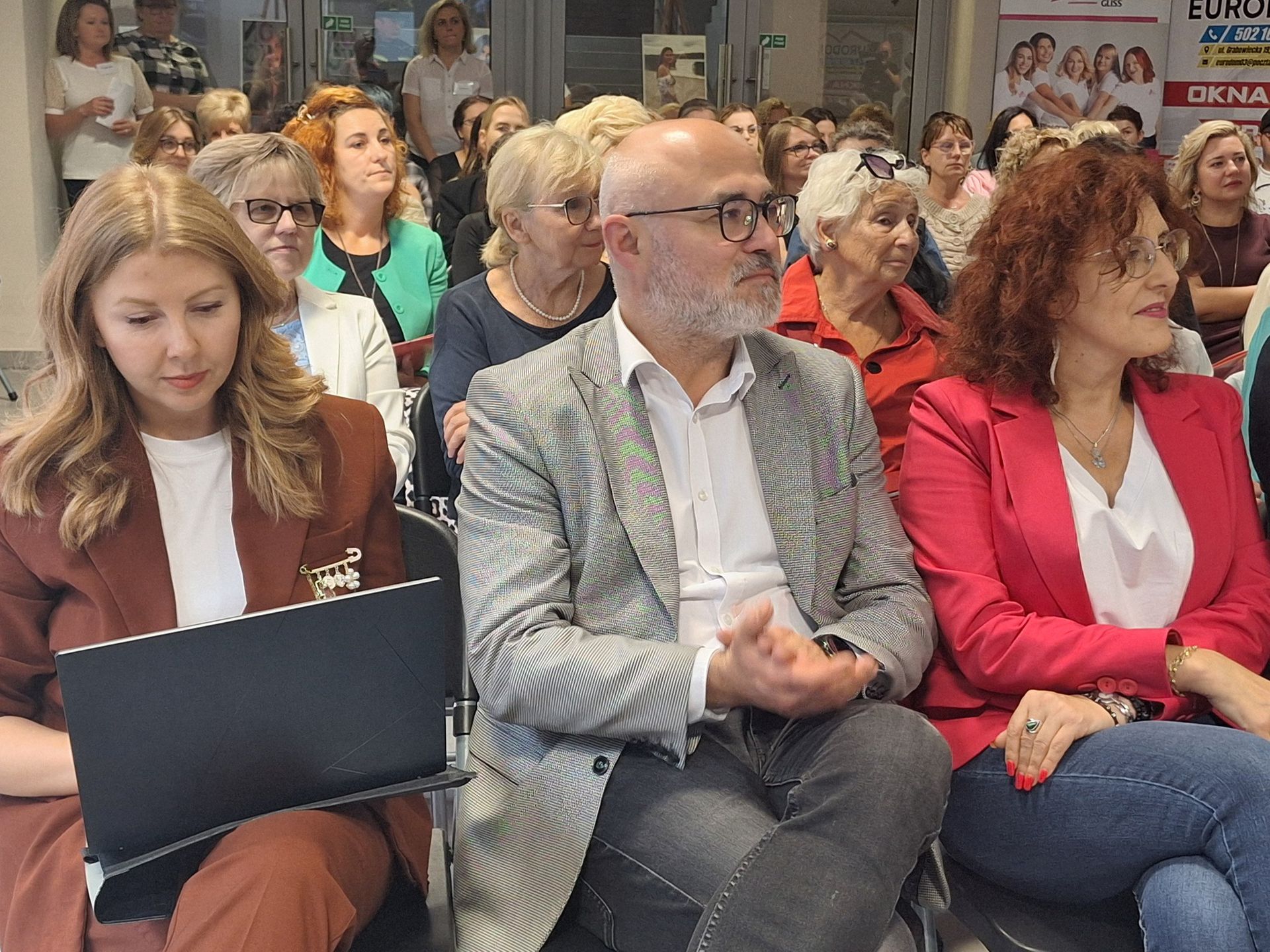 Zdjęcia z konferencji