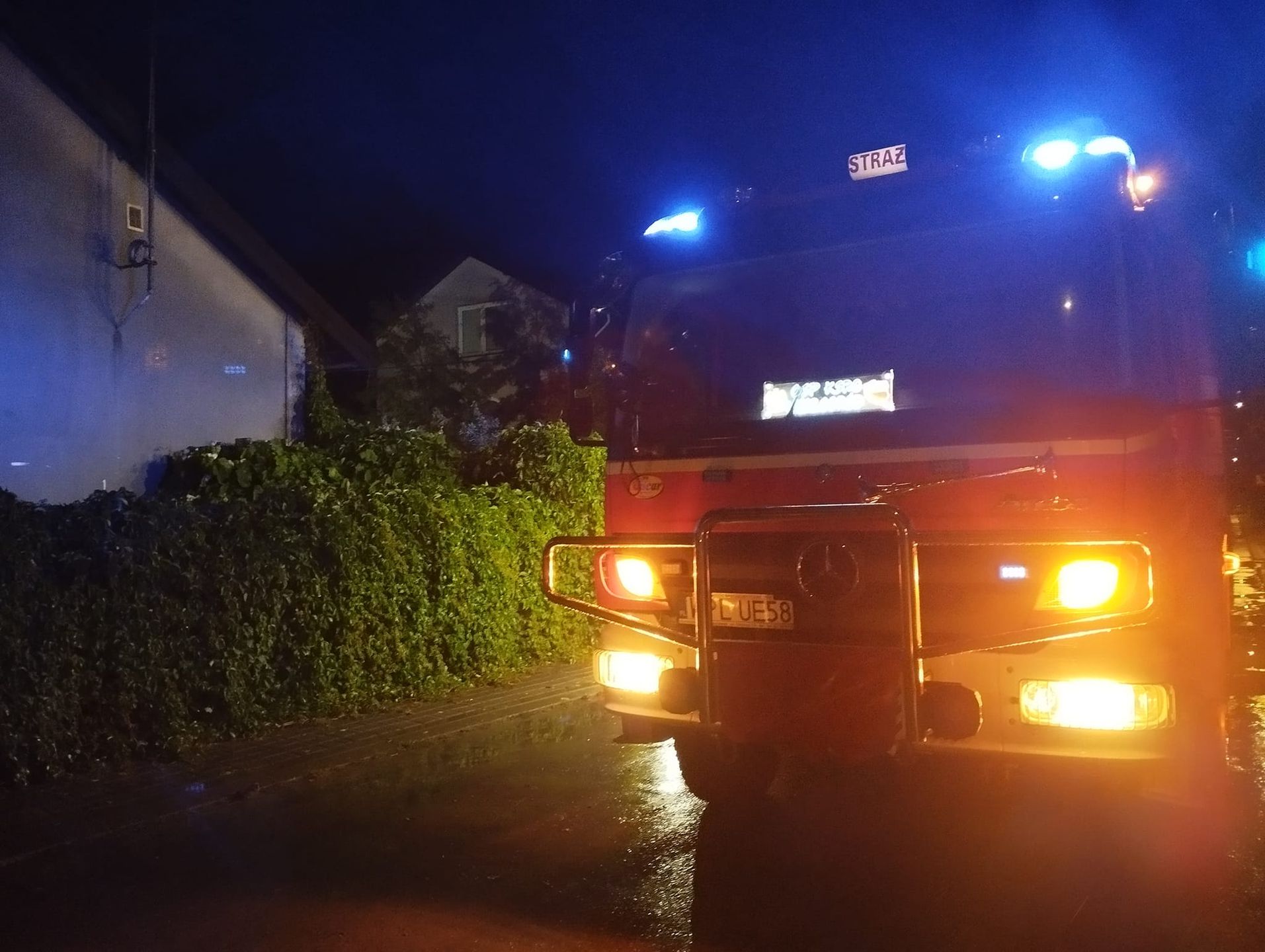 Zalany budynek na ul. Rębowskiej 