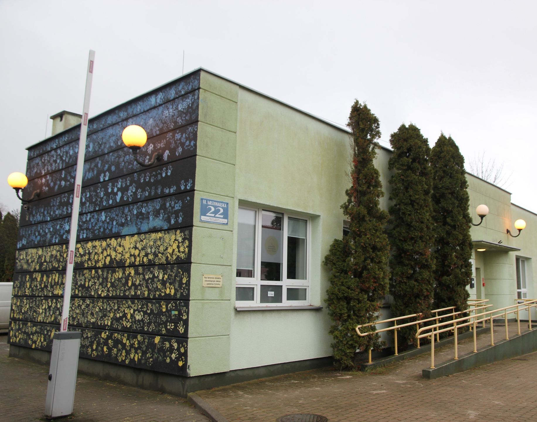 Dom dla samotnych matek z dziećmi 