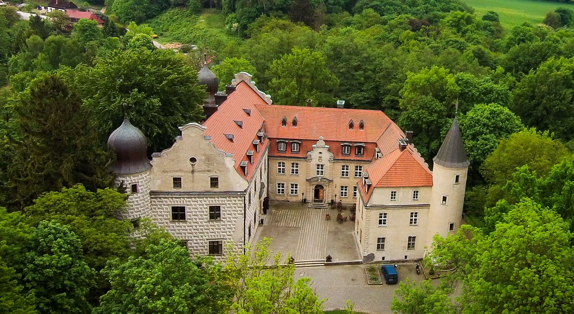 Zamek Wedlów w Tucznie