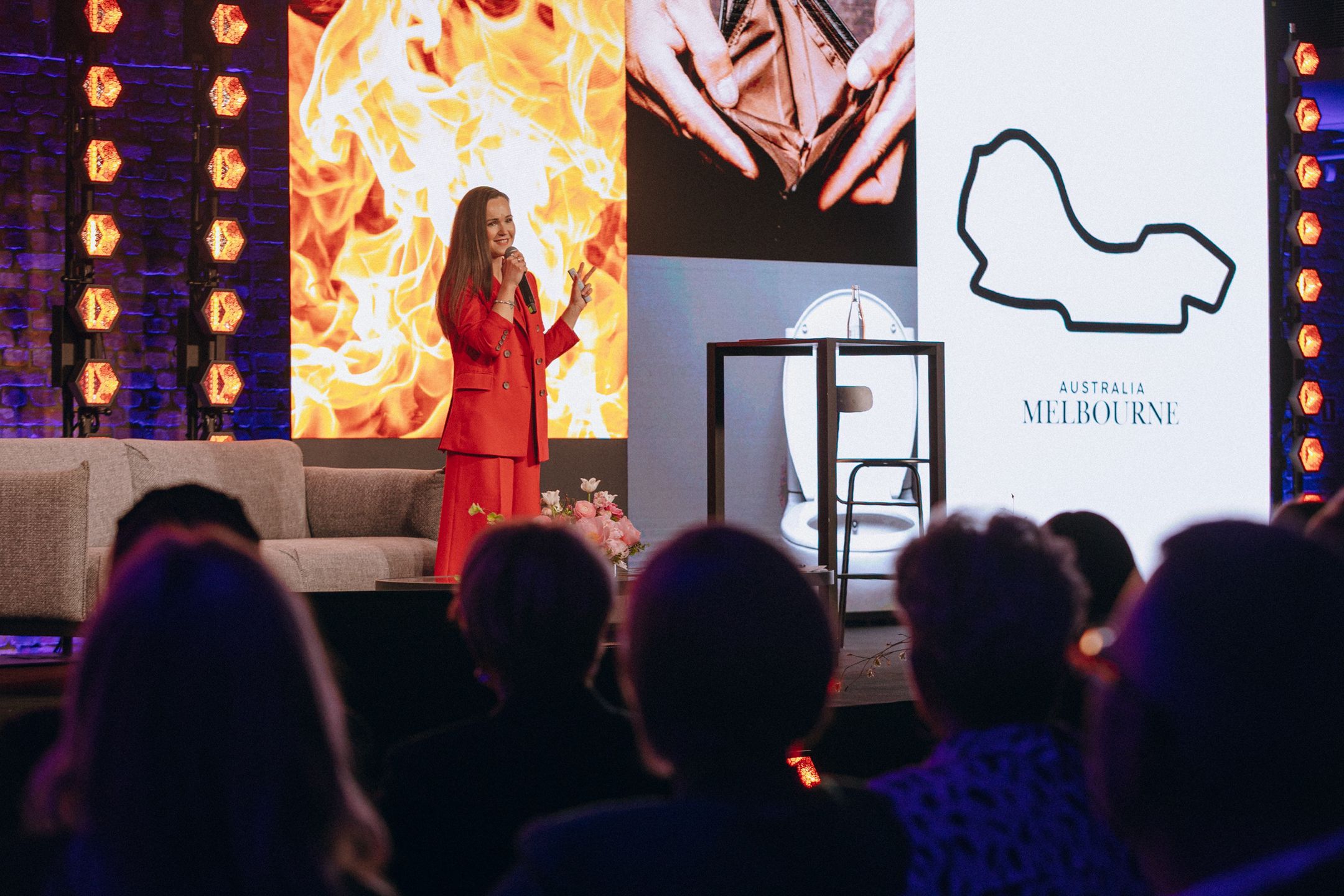  Poznań: #byckobietaontour przyciągnęło setki uczestniczek. Bizn