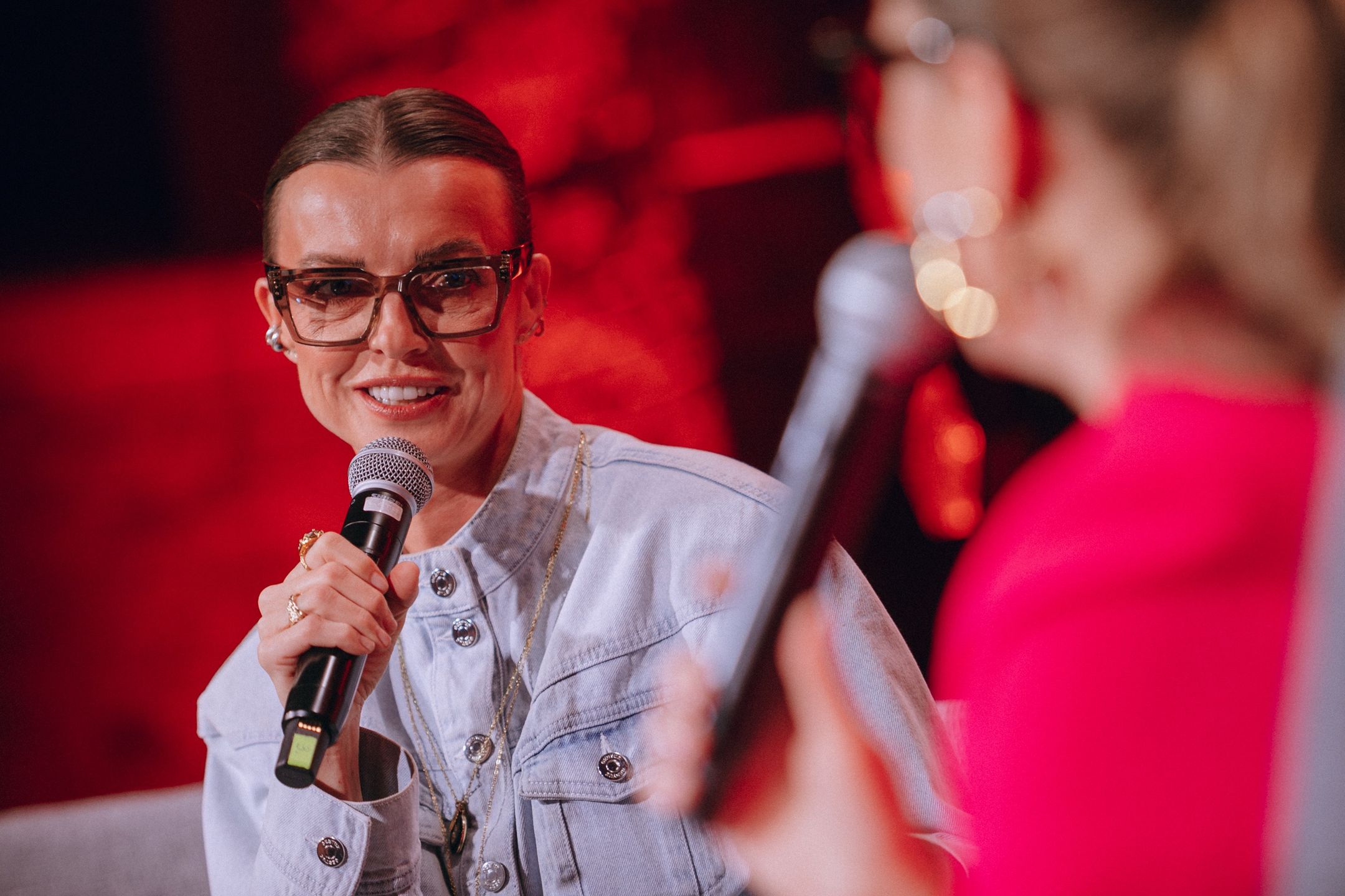  Poznań: #byckobietaontour przyciągnęło setki uczestniczek. Bizn