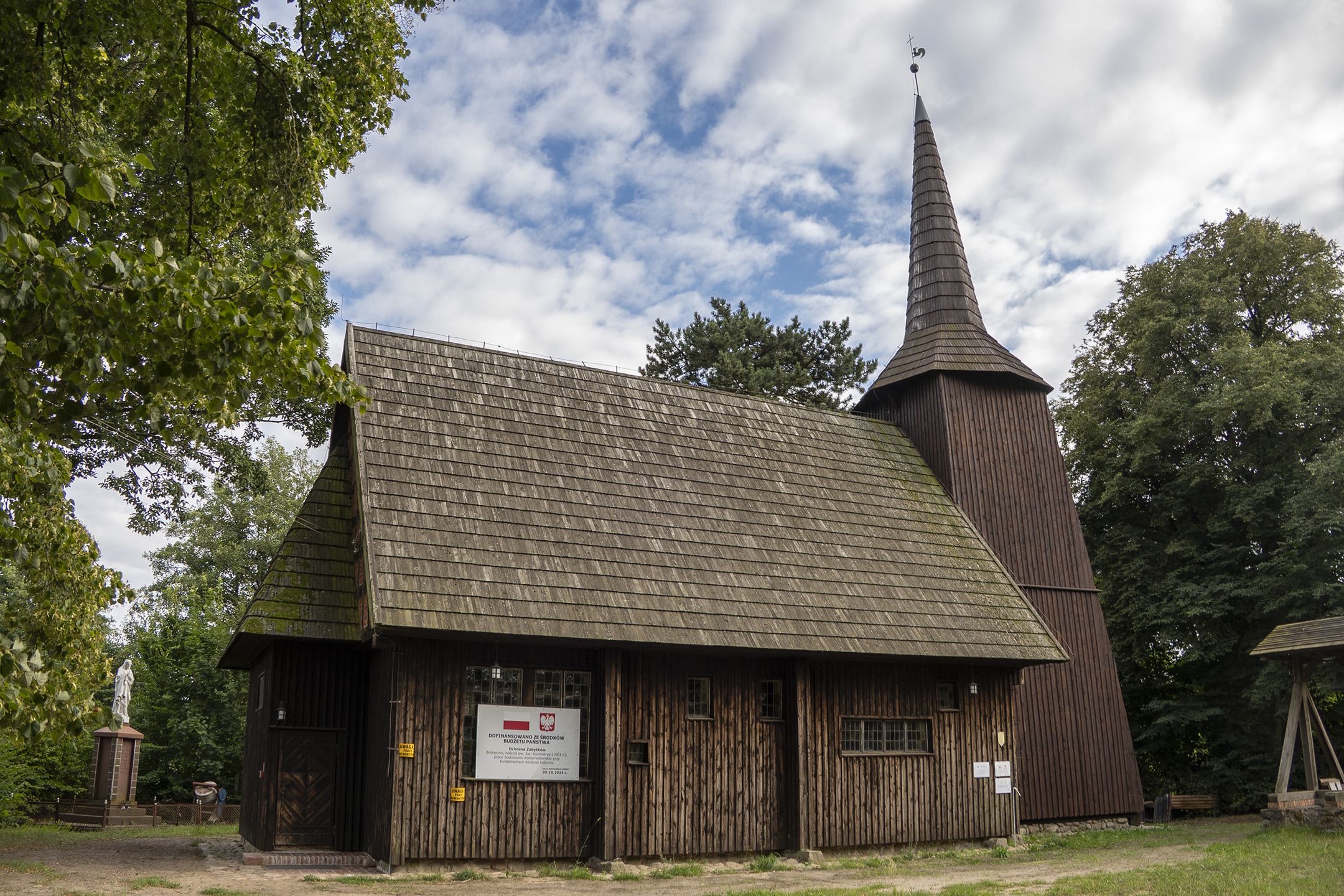 Kościół w Brokęcinie